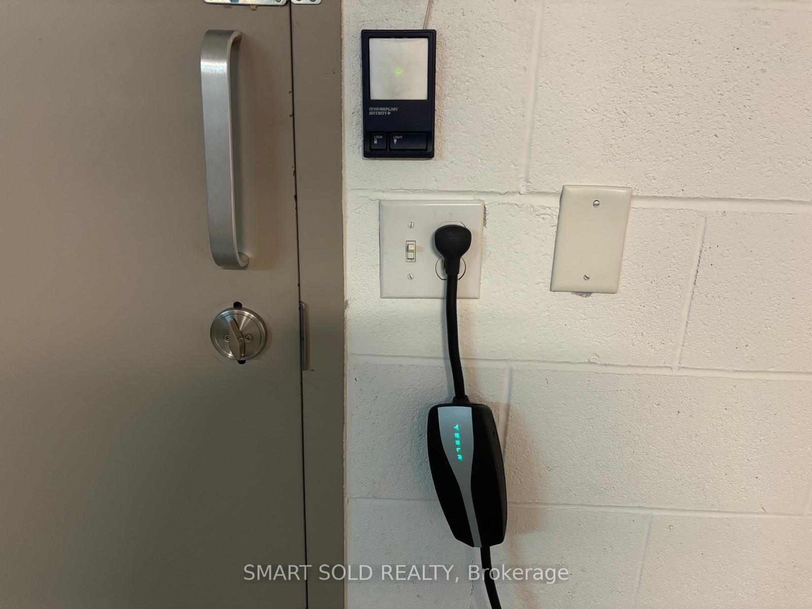 Photo 5 of Unit Parking, 763 Bay Street, Toronto, Bay Street Corridor — HOMEH