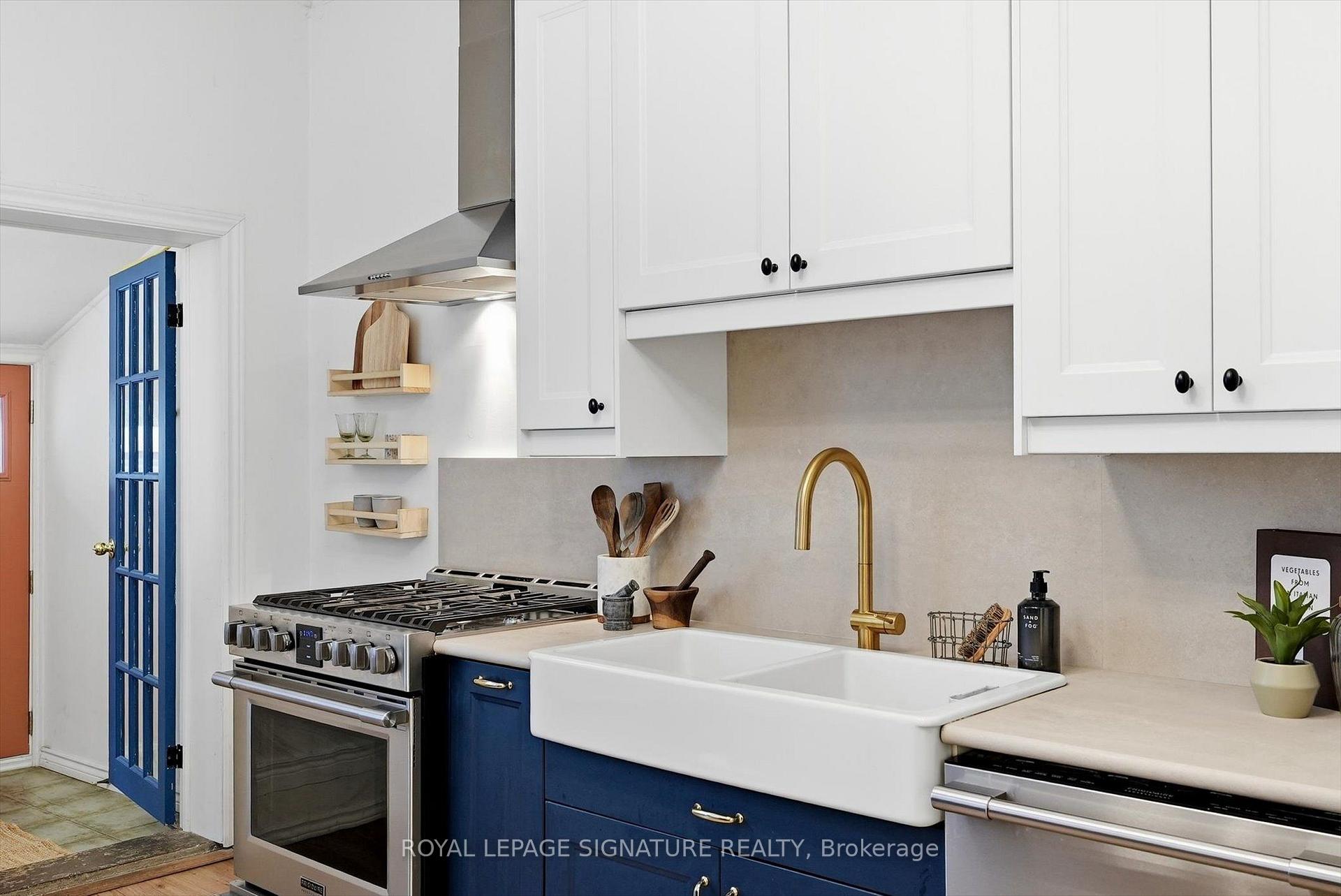 Photo 12 of 230 Dovercourt Road, Toronto, Little Portugal — HOMEH