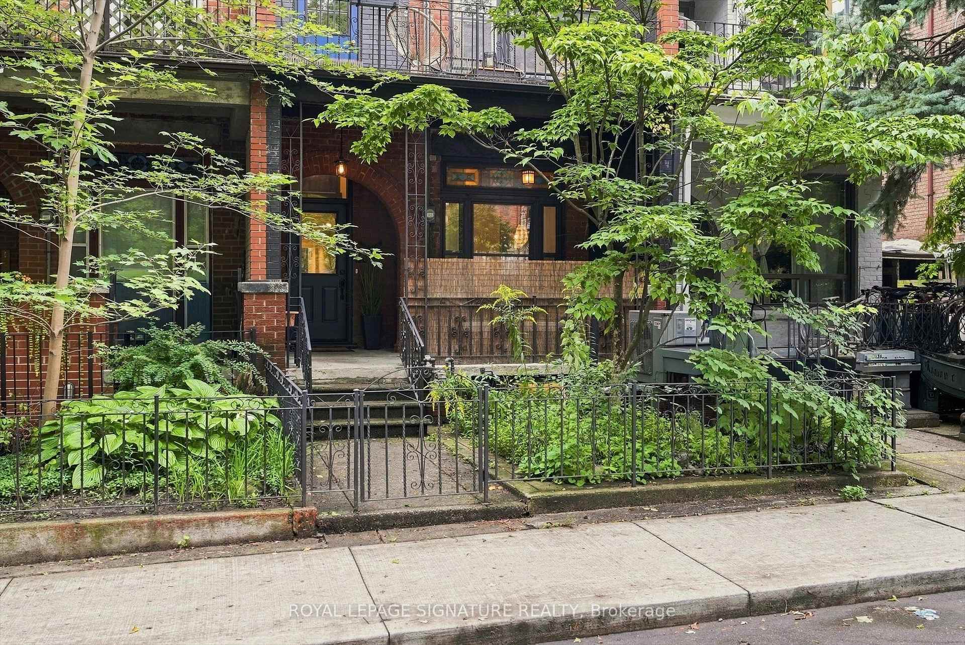 Photo 50 of 230 Dovercourt Road, Toronto, Little Portugal — HOMEH