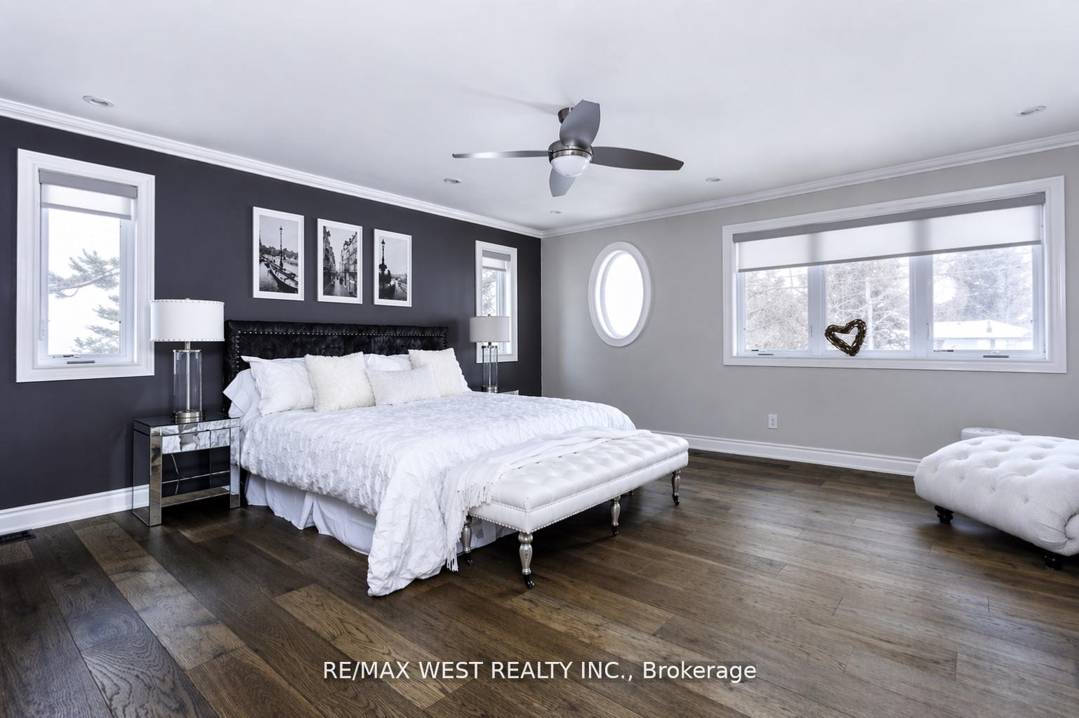 Photo 20 of 26 Hostein Drive, Hamilton, Ancaster — HOMEH