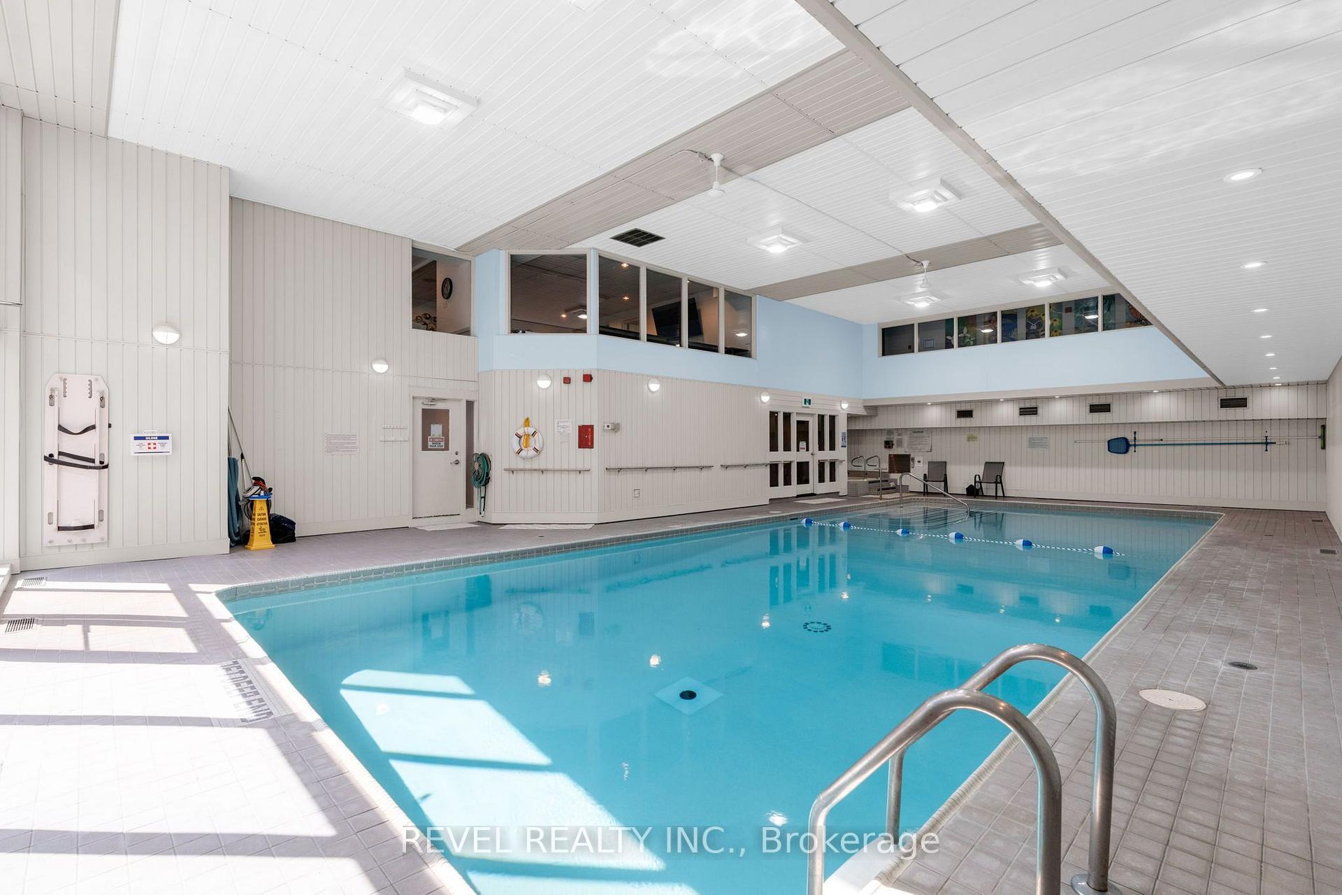 Photo 25 of Unit 305, 181 Collier Street, Barrie, North Shore — HOMEH
