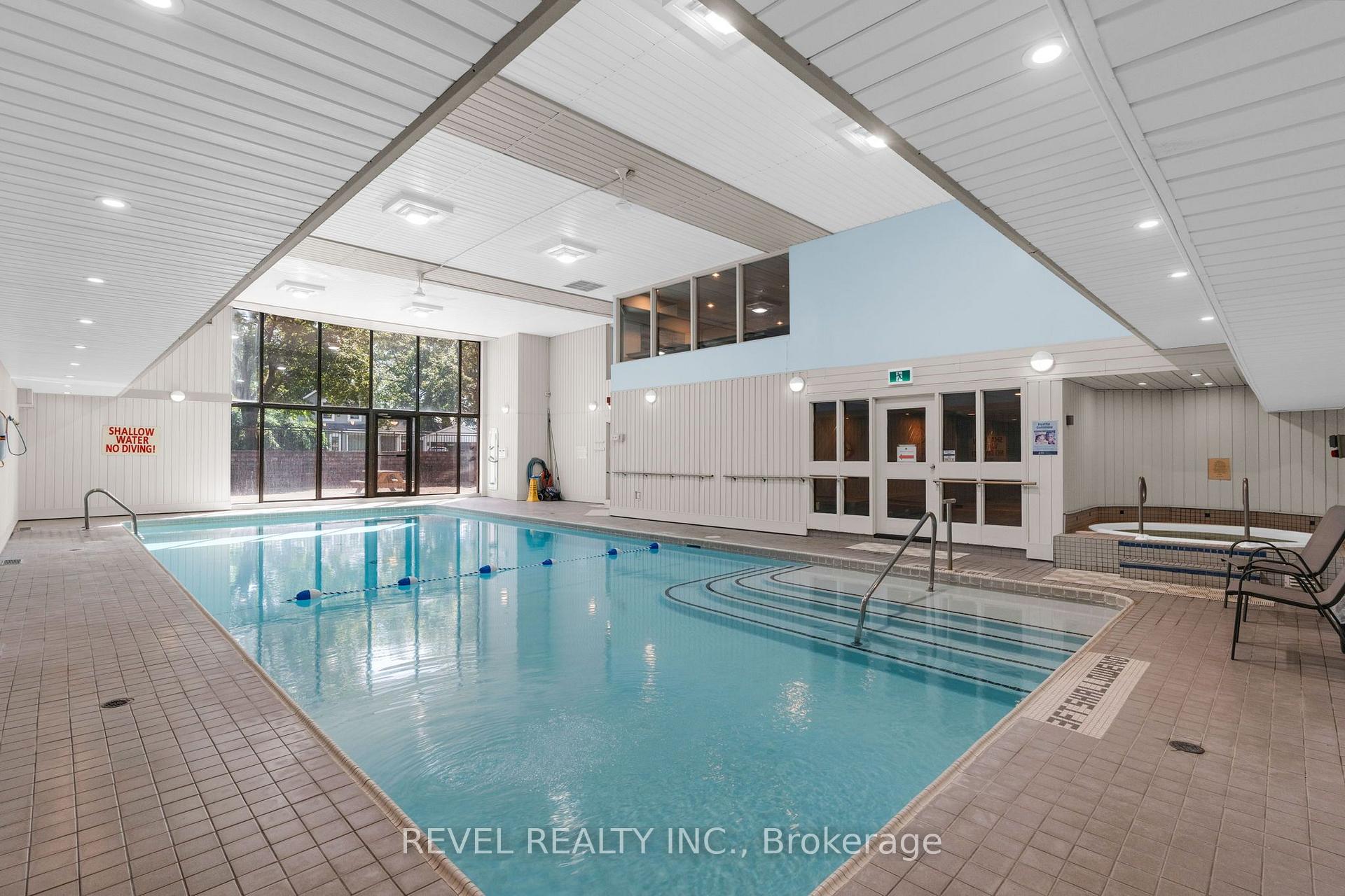Photo 26 of Unit 305, 181 Collier Street, Barrie, North Shore — HOMEH