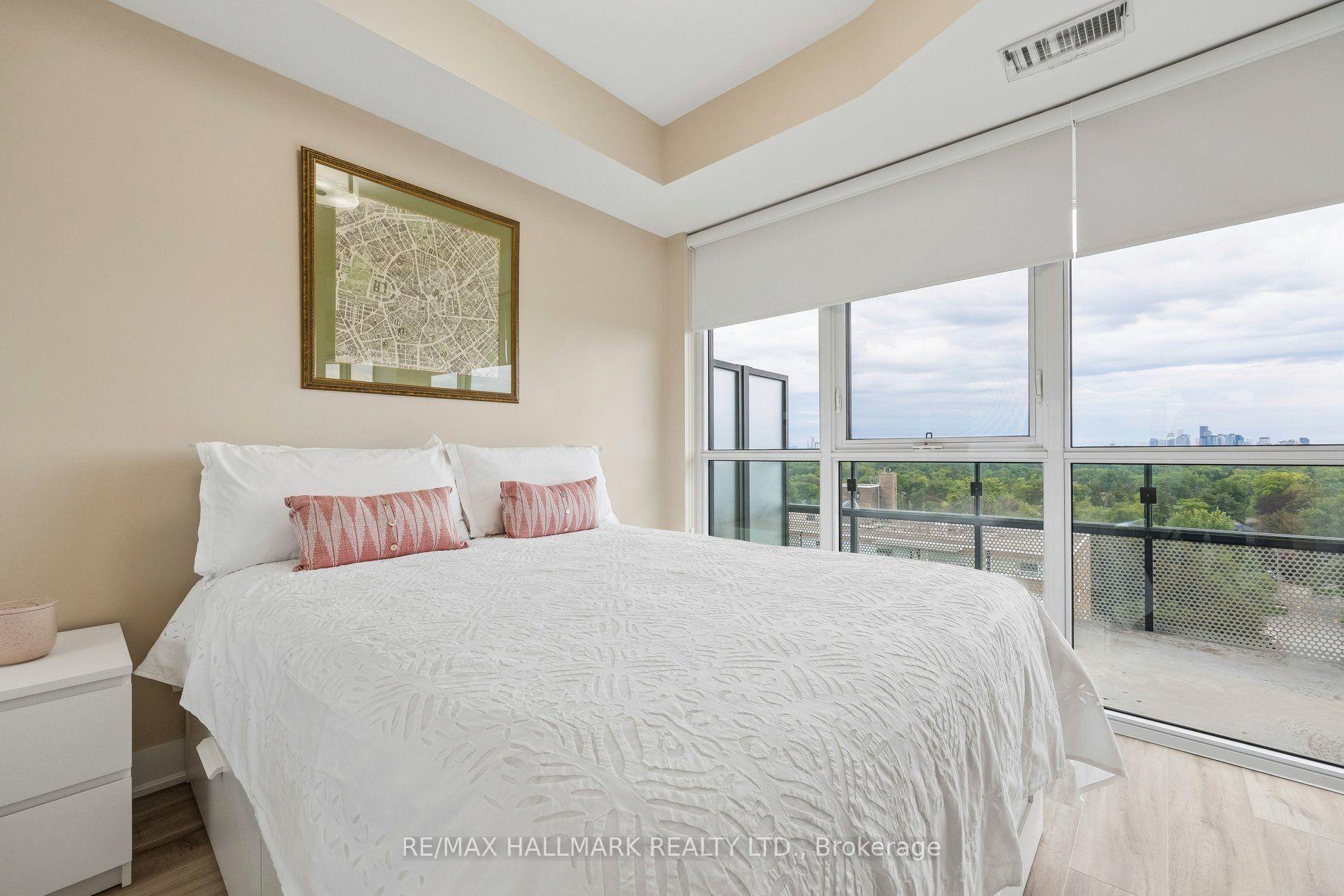 Photo 11 of Unit 924, 99 The Donway, North York, Banbury-Don Mills — HOMEH