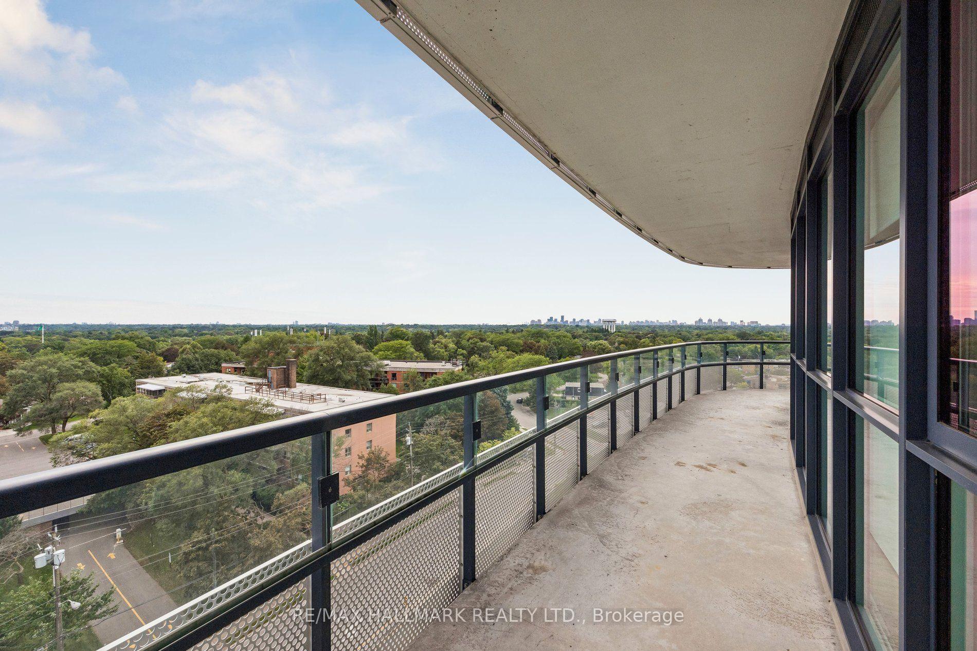 Photo 19 of Unit 924, 99 The Donway, North York, Banbury-Don Mills — HOMEH