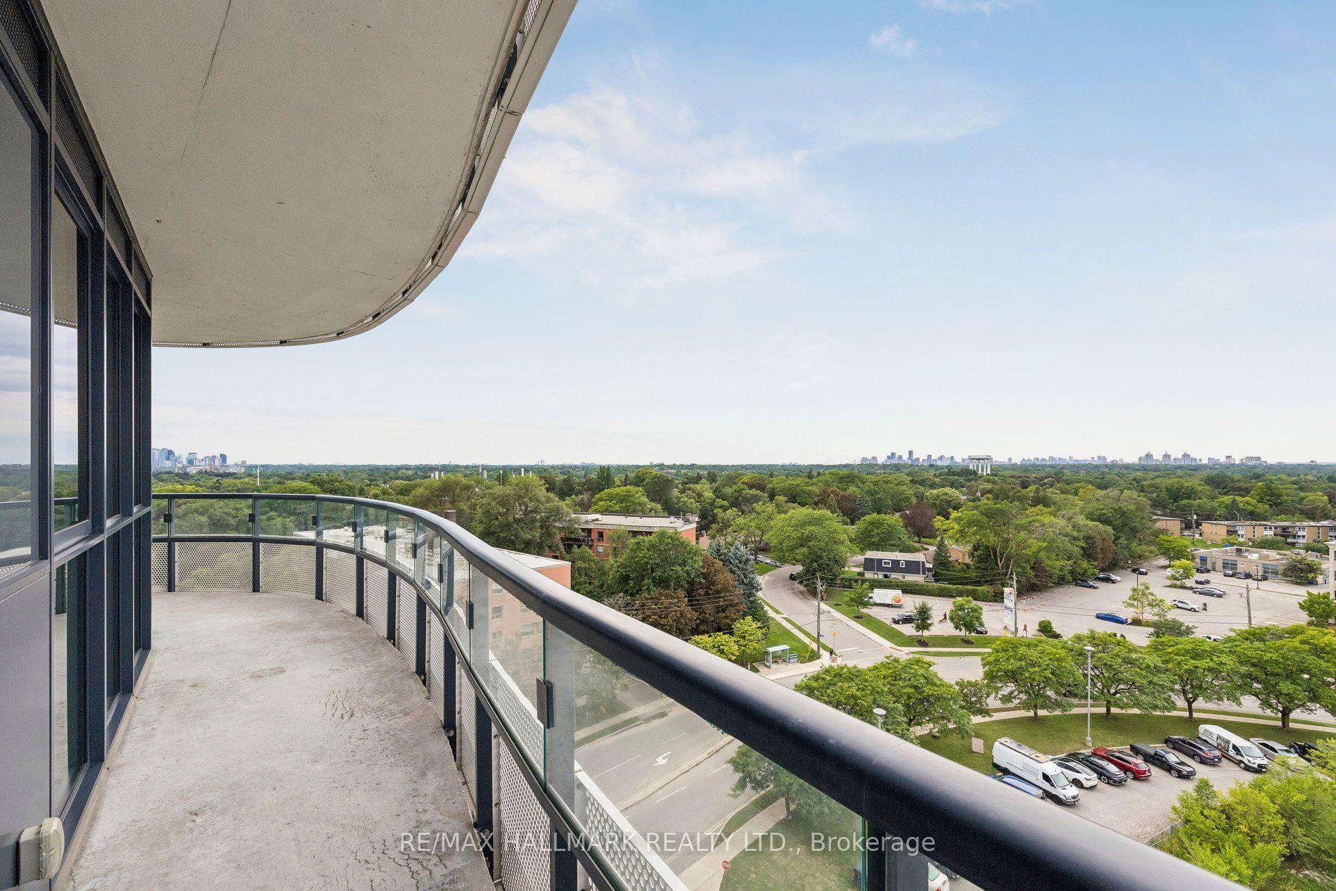 Photo 20 of Unit 924, 99 The Donway, North York, Banbury-Don Mills — HOMEH