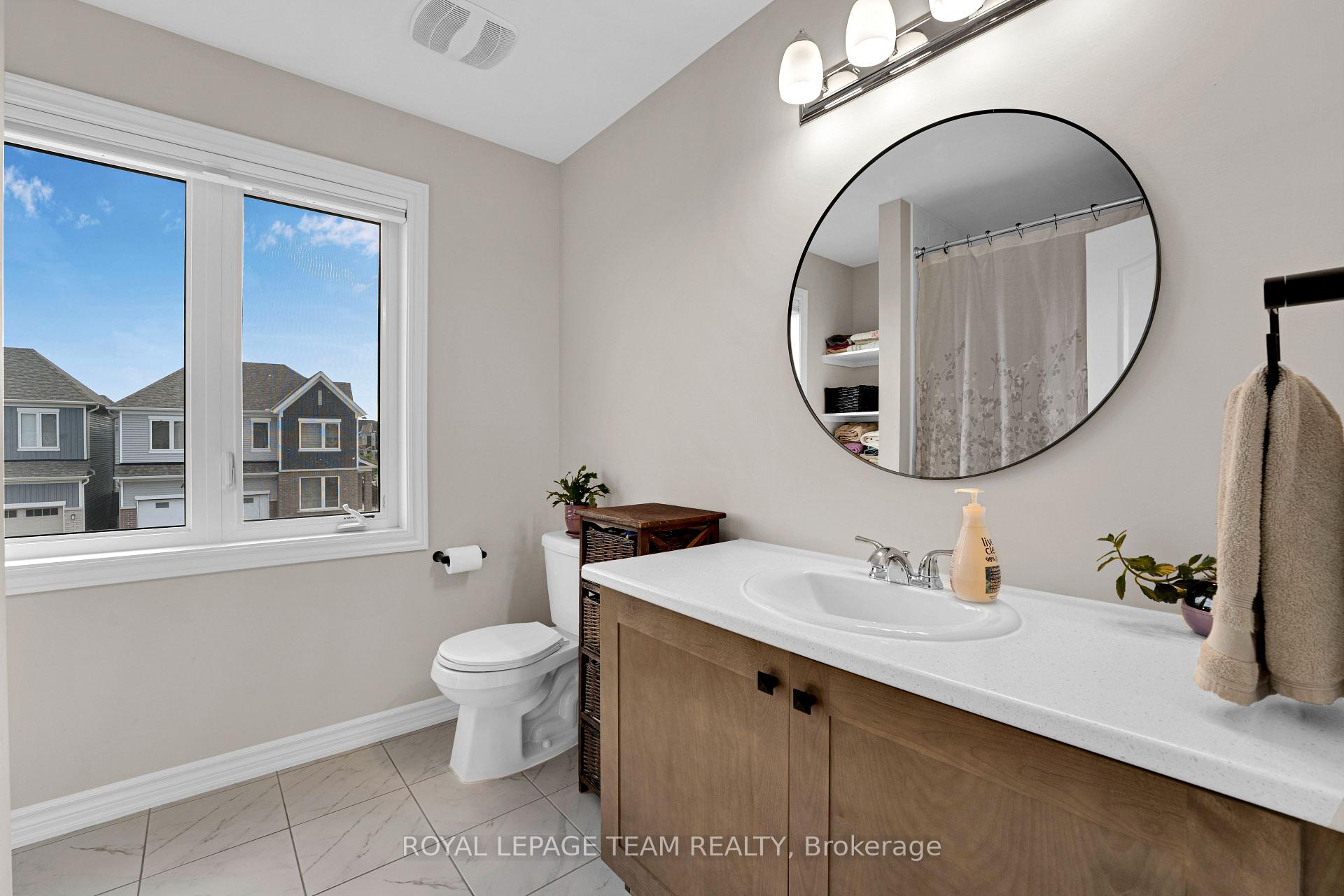 Photo 24 of 521 Loury Row, Ottawa, Chapel Hill South - Orleans Village — HOMEH