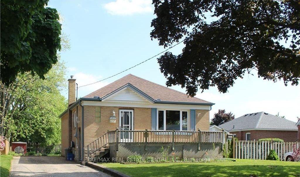 Photo 1 of Unit Upper, 15 Chelsea Road, Kitchener, Heritage Park - Kitchener — HOMEH