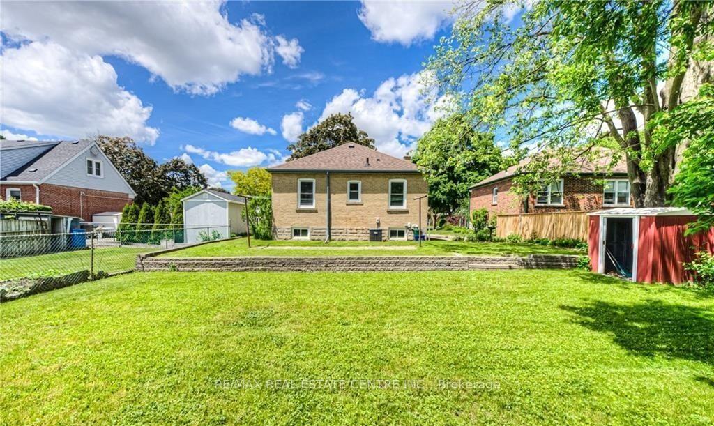 Photo 3 of Unit Upper, 15 Chelsea Road, Kitchener, Heritage Park - Kitchener — HOMEH