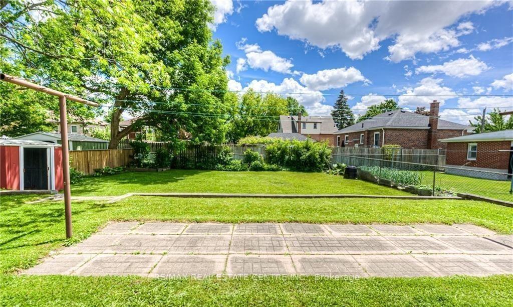 Photo 5 of Unit Upper, 15 Chelsea Road, Kitchener, Heritage Park - Kitchener — HOMEH
