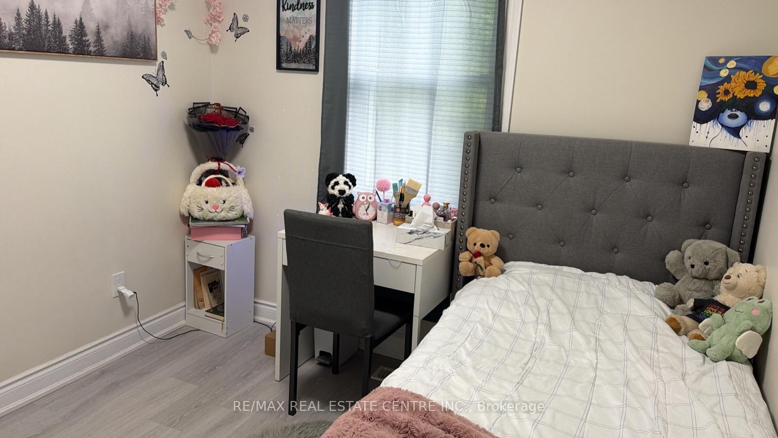 Photo 10 of Unit Upper, 15 Chelsea Road, Kitchener, Heritage Park - Kitchener — HOMEH