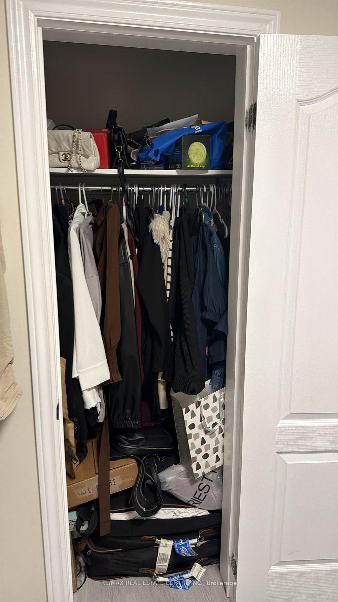 Photo 13 of Unit Upper, 15 Chelsea Road, Kitchener, Heritage Park - Kitchener — HOMEH