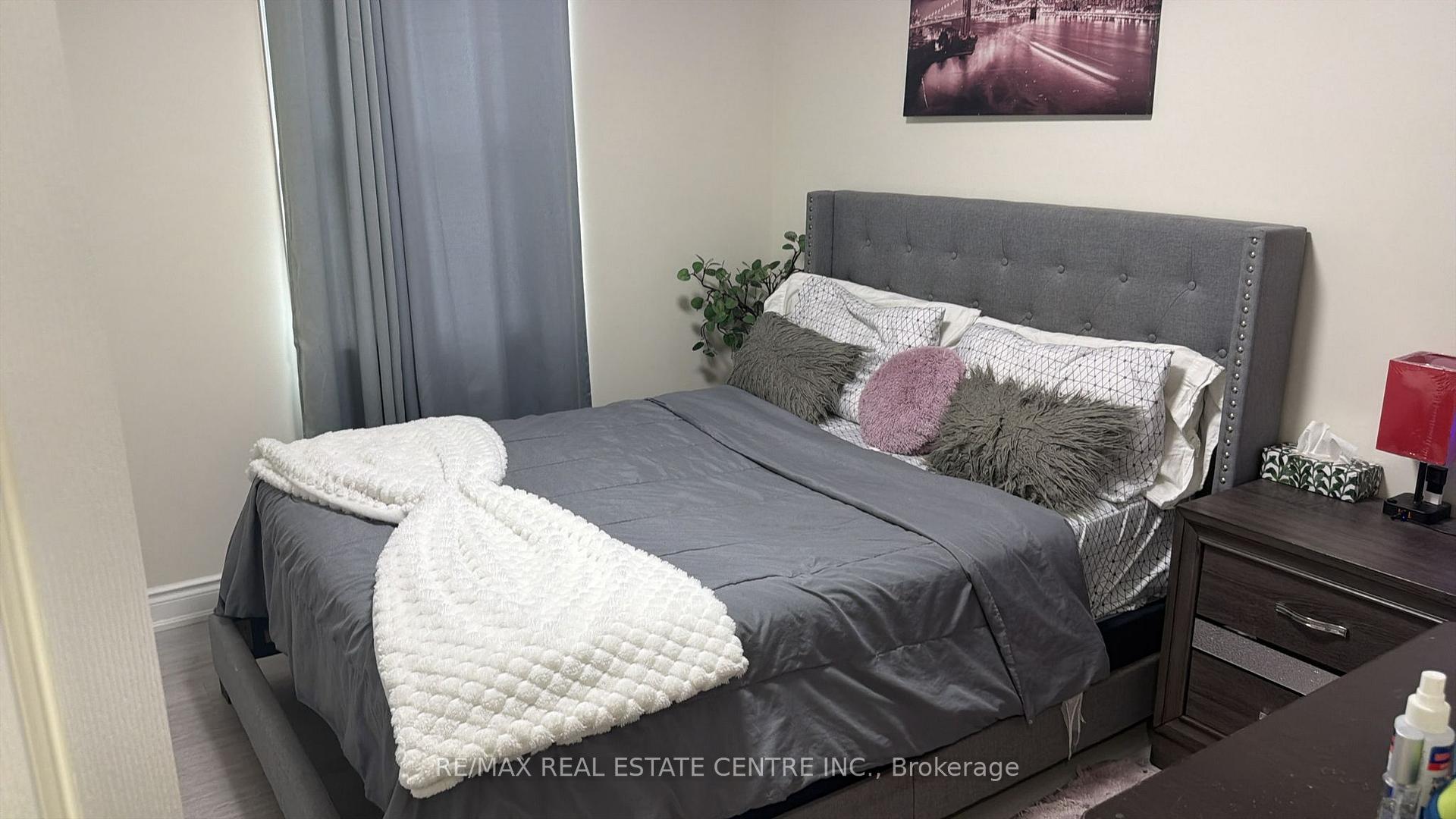 Photo 15 of Unit Upper, 15 Chelsea Road, Kitchener, Heritage Park - Kitchener — HOMEH