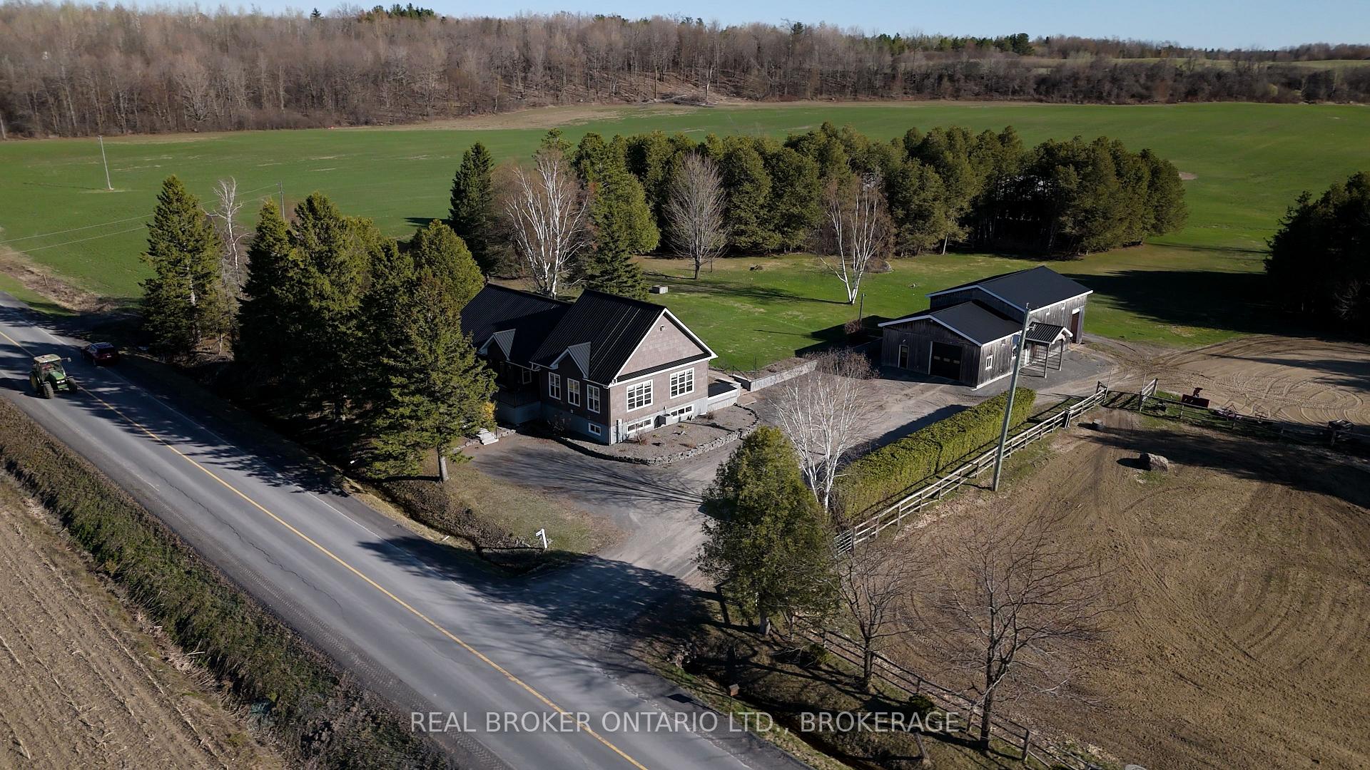 Photo 2 of 1850 Ridge Road W, Champlain, Champlain Twp — HOMEH