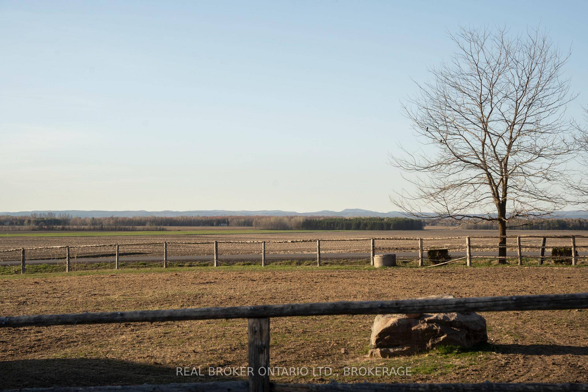 Photo 11 of 1850 Ridge Road W, Champlain, Champlain Twp — HOMEH
