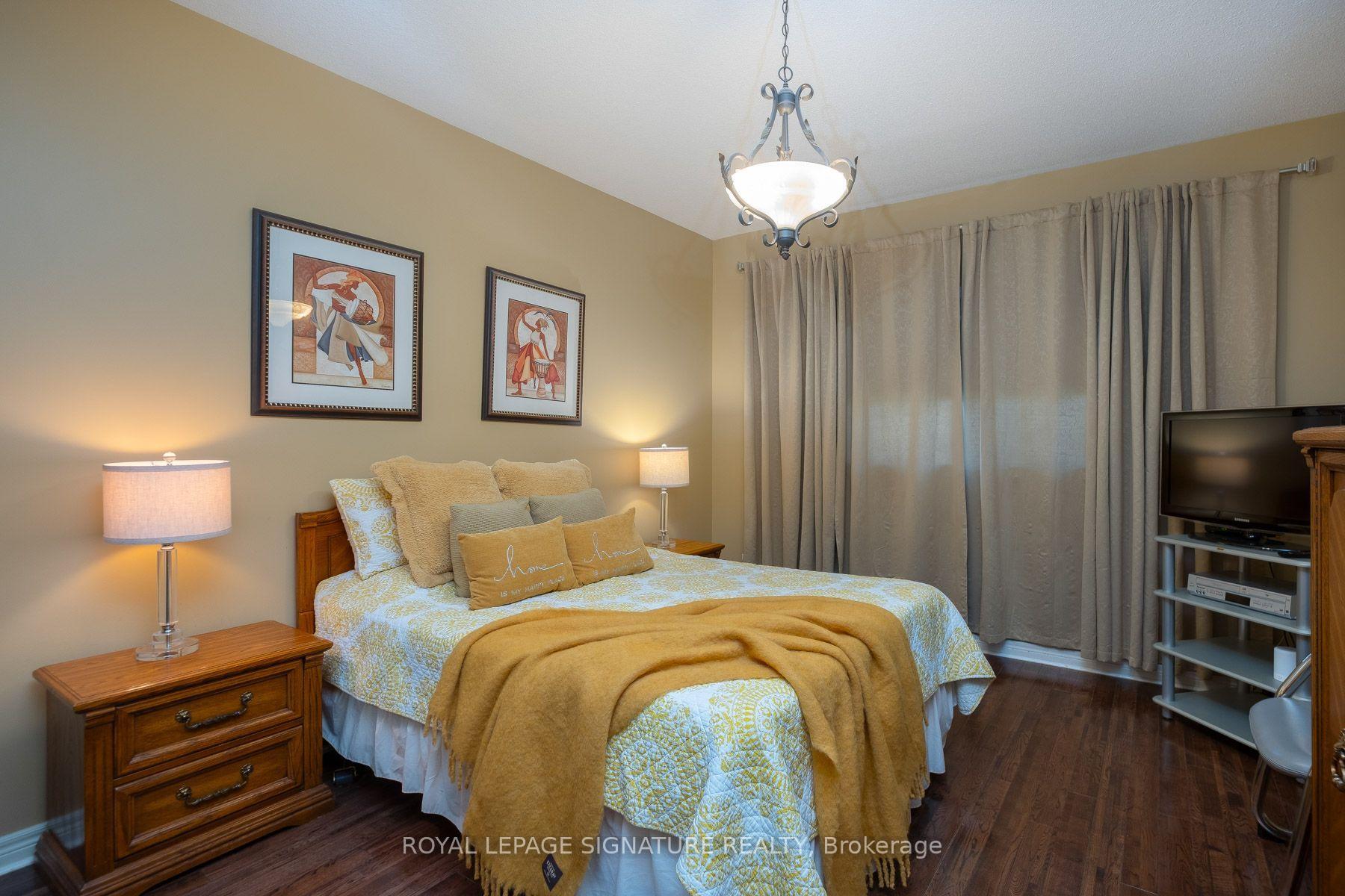 Photo 17 of 1519 Napanee Road, Pickering, Amberlea — HOMEH