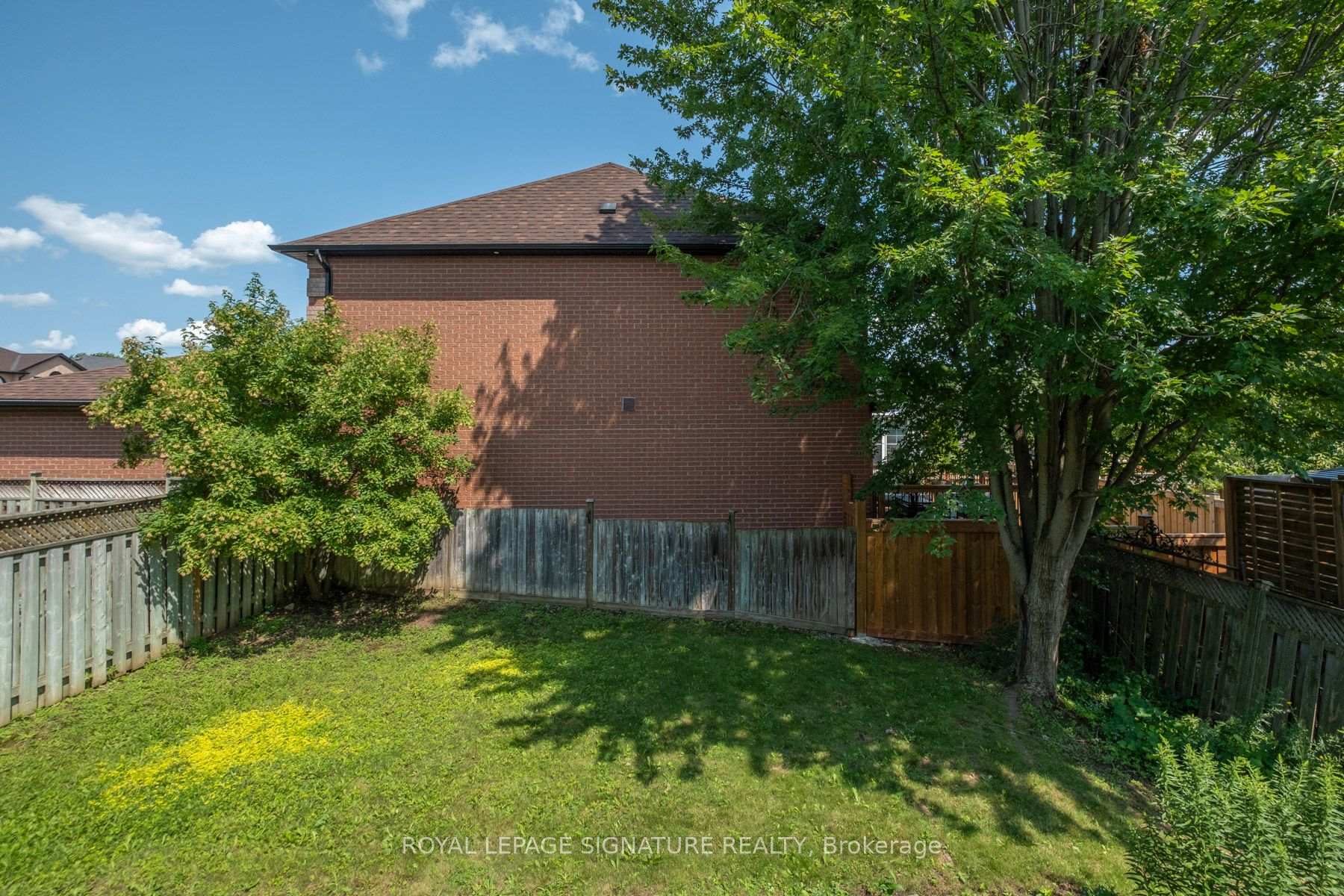 Photo 20 of 1519 Napanee Road, Pickering, Amberlea — HOMEH