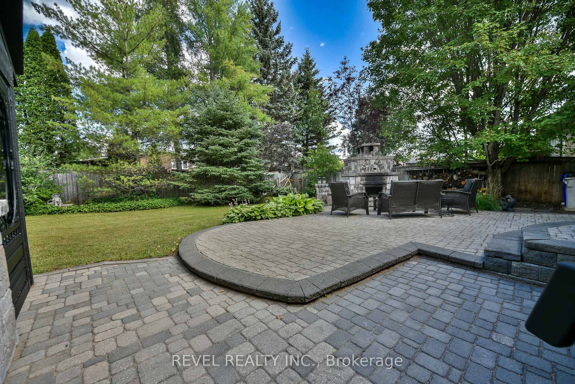 Photo 7 of 568 Tamarack Street, Timmins, TNE - North — HOMEH