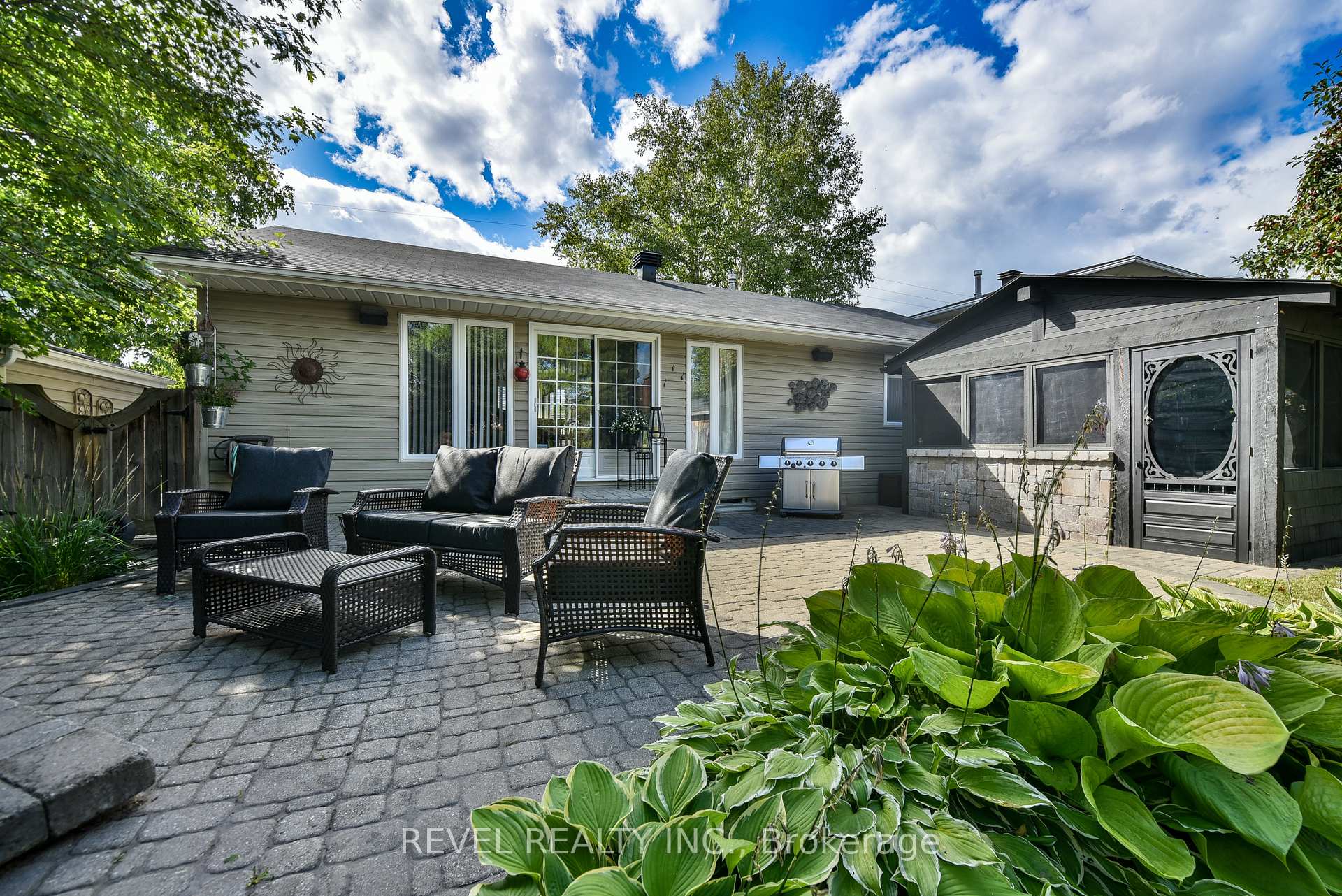 Photo 10 of 568 Tamarack Street, Timmins, TNE - North — HOMEH
