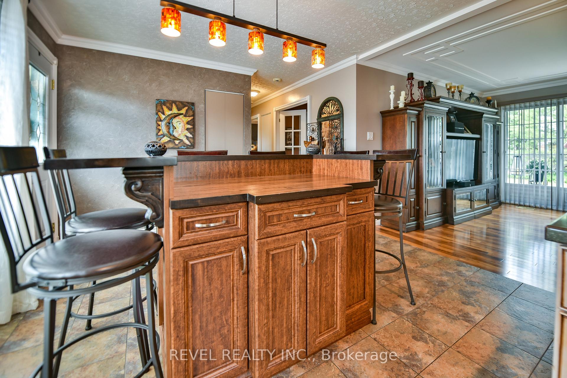 Photo 23 of 568 Tamarack Street, Timmins, TNE - North — HOMEH