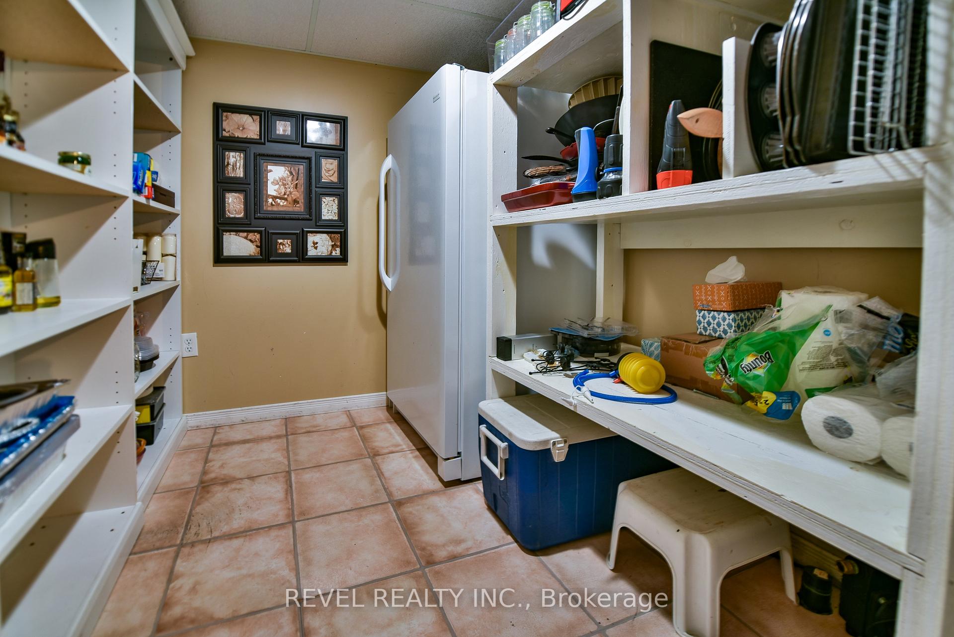 Photo 39 of 568 Tamarack Street, Timmins, TNE - North — HOMEH