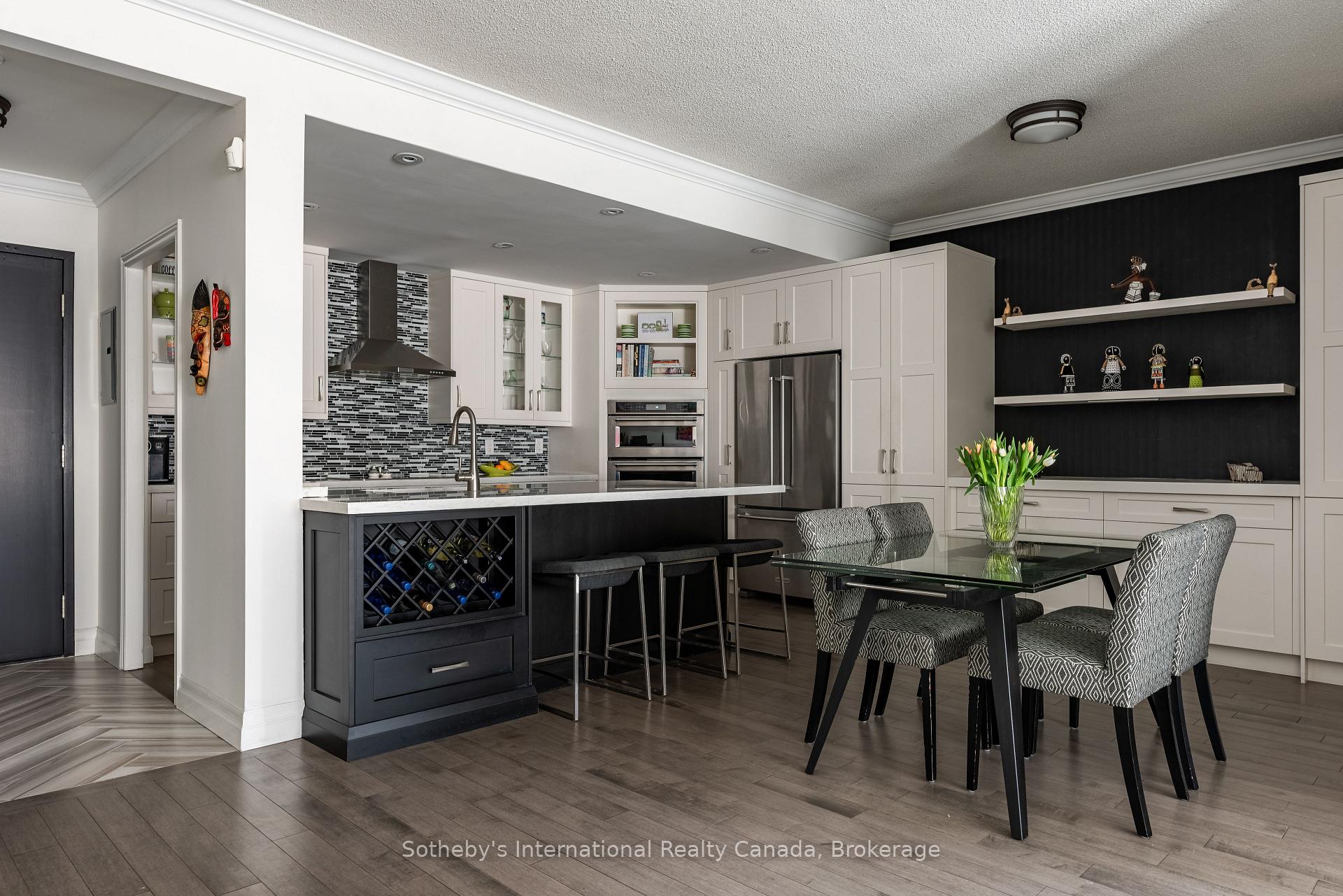 Photo 6 of Unit 105, 50 Old Mill Road, Oakville, Old Oakville — HOMEH