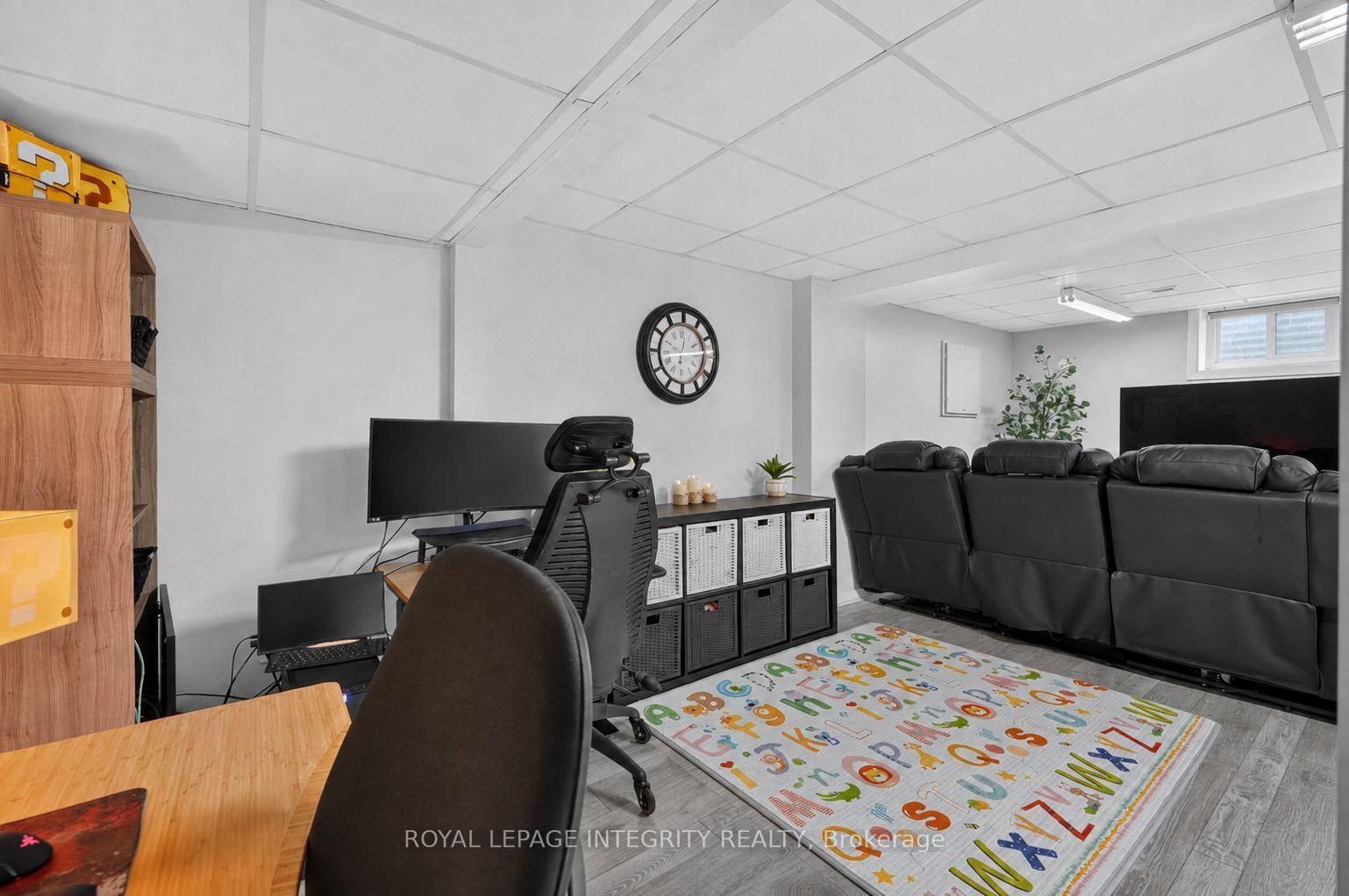 Photo 31 of 1352 Bakker Court, Ottawa, Convent Glen South — HOMEH