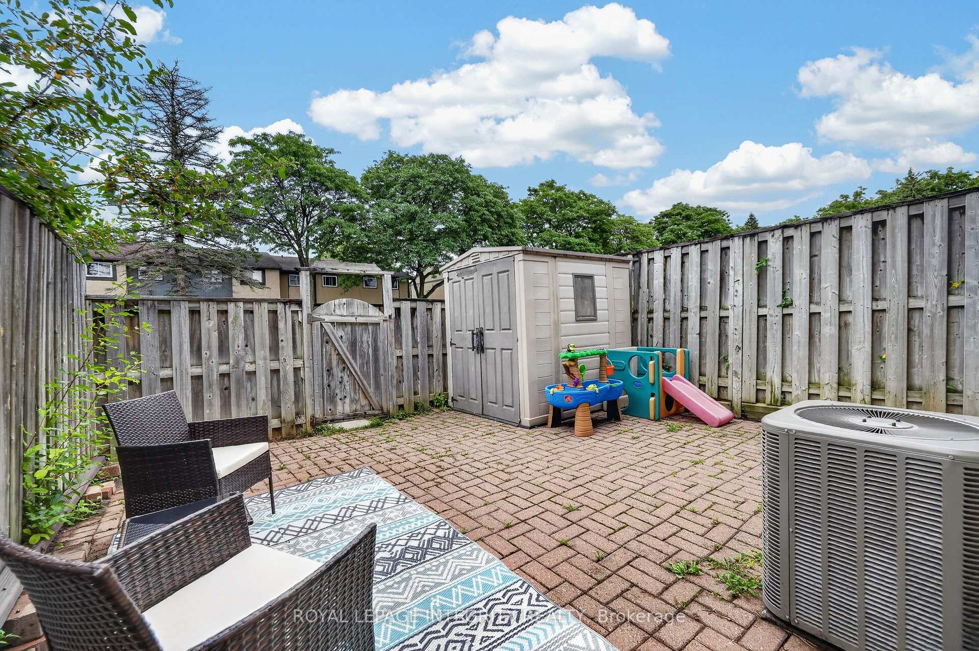 Photo 34 of 1352 Bakker Court, Ottawa, Convent Glen South — HOMEH