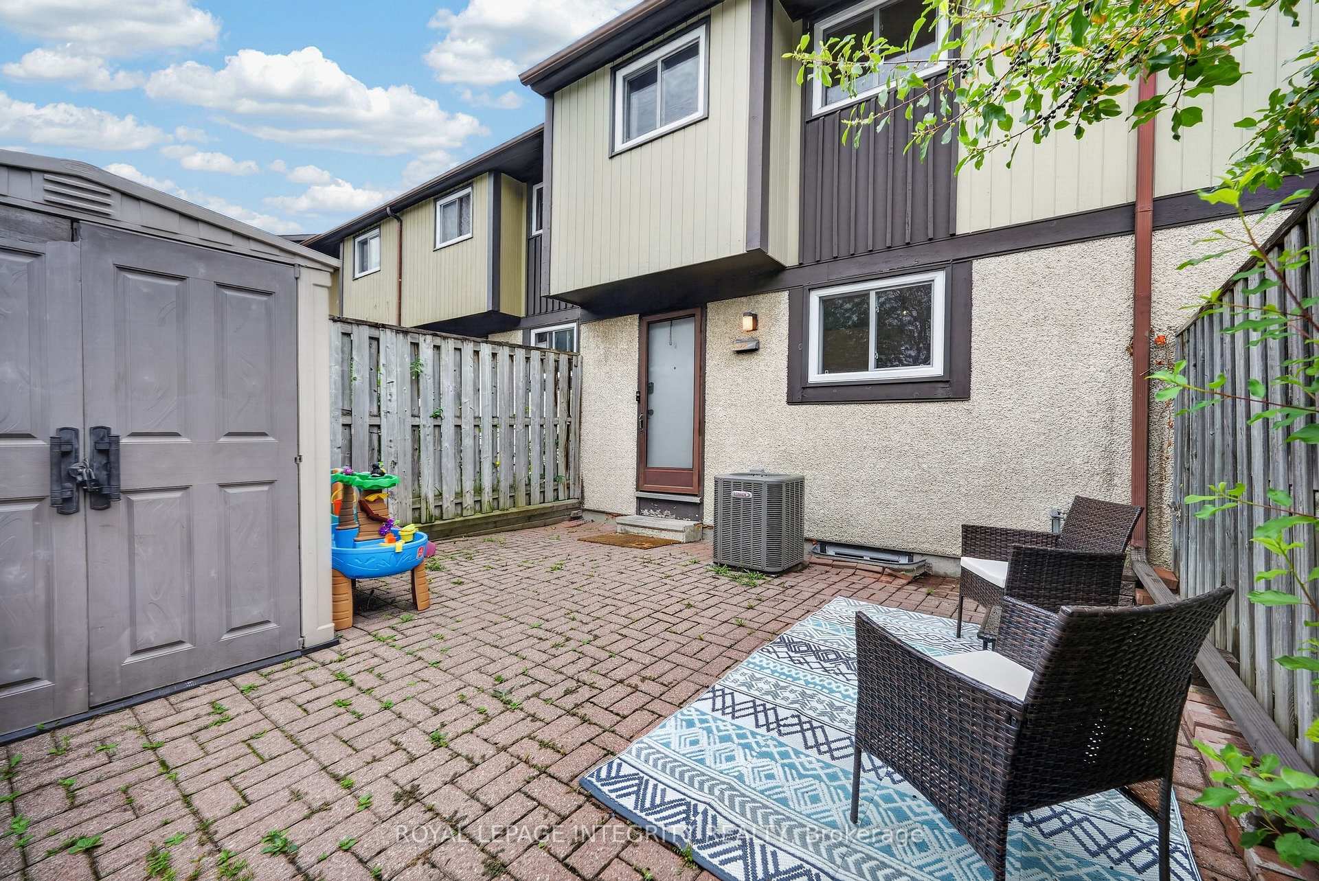Photo 36 of 1352 Bakker Court, Ottawa, Convent Glen South — HOMEH