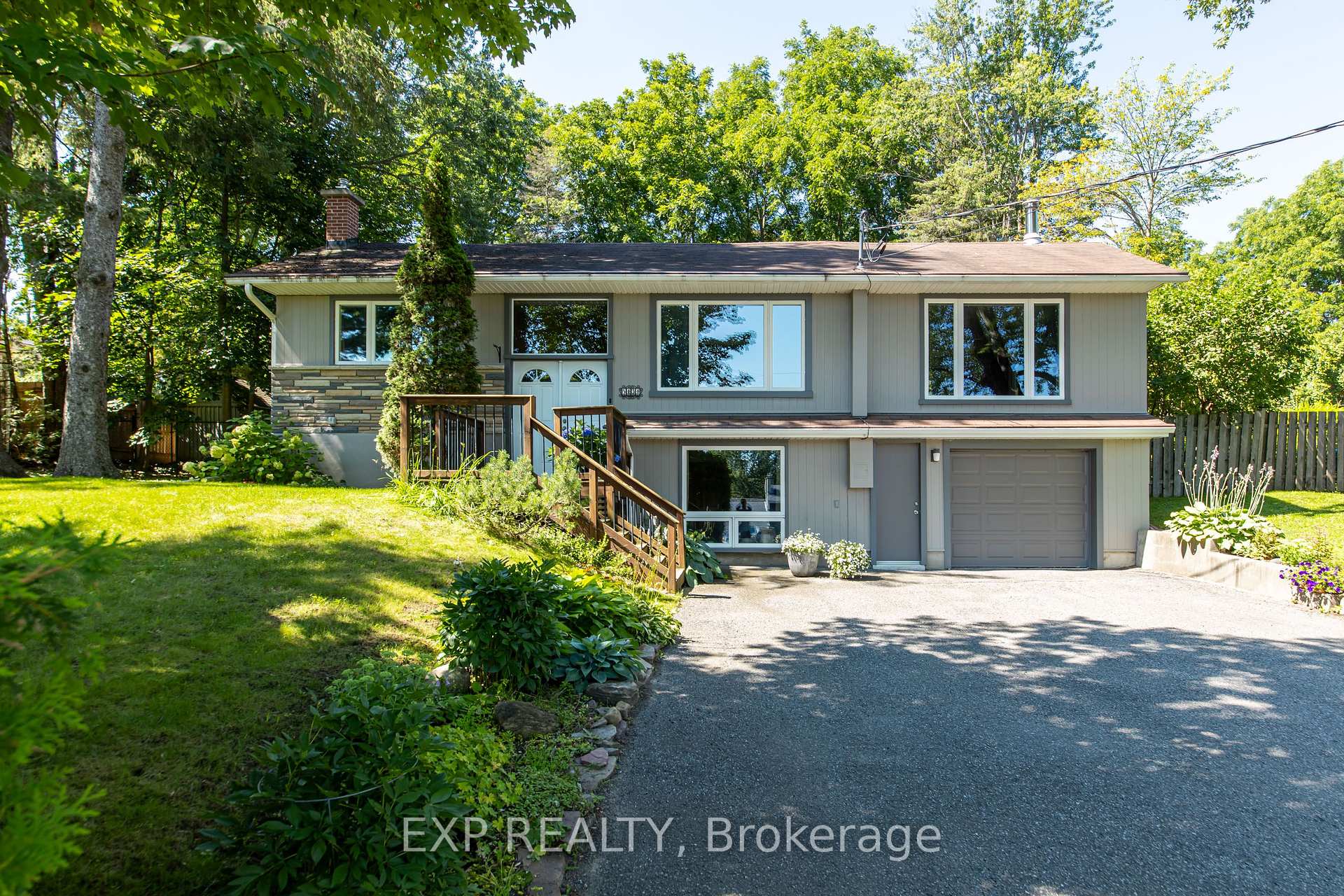 Photo 1 of 5434 Long Island Road, Ottawa, Manotick Long Island & Nicholls Island — HOMEH