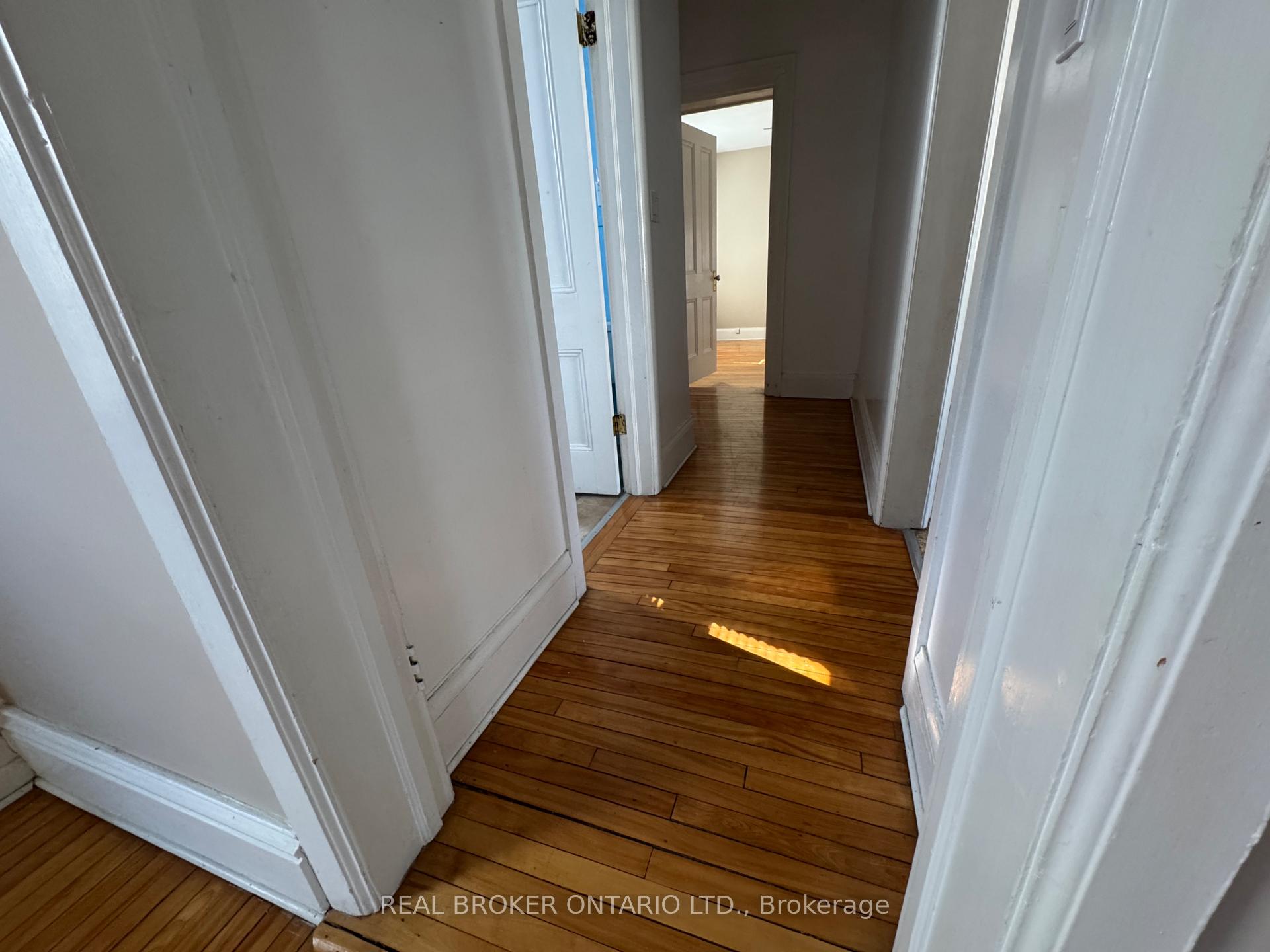 Photo 13 of Unit 2, 16 William Street, Brockville, Brockville — HOMEH
