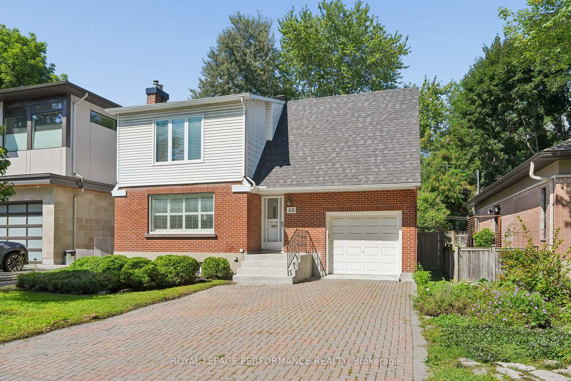 Front of 49 Glencairn Avenue