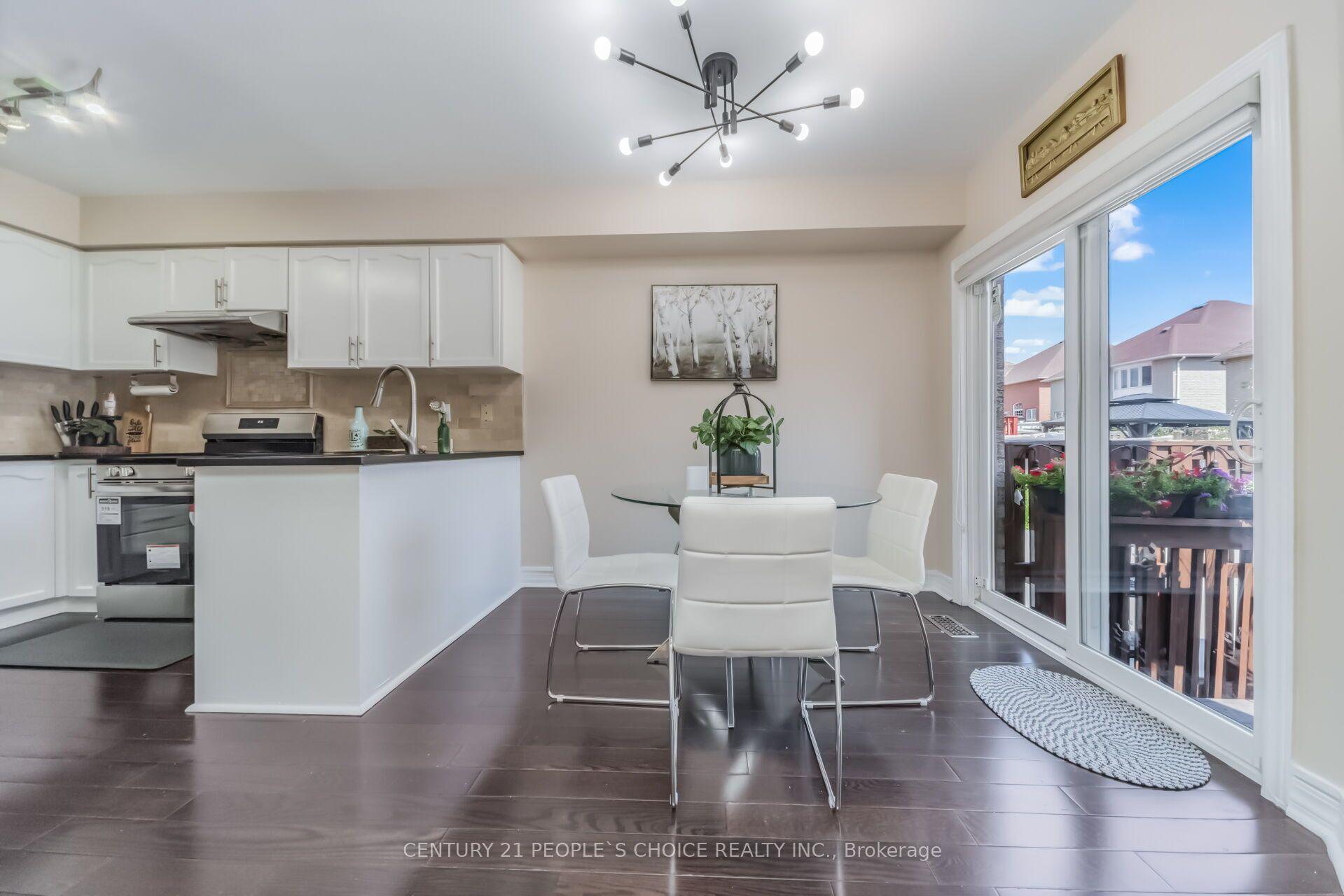 Photo 13 of 644 Madame Street, Mississauga, Meadowvale Village — HOMEH