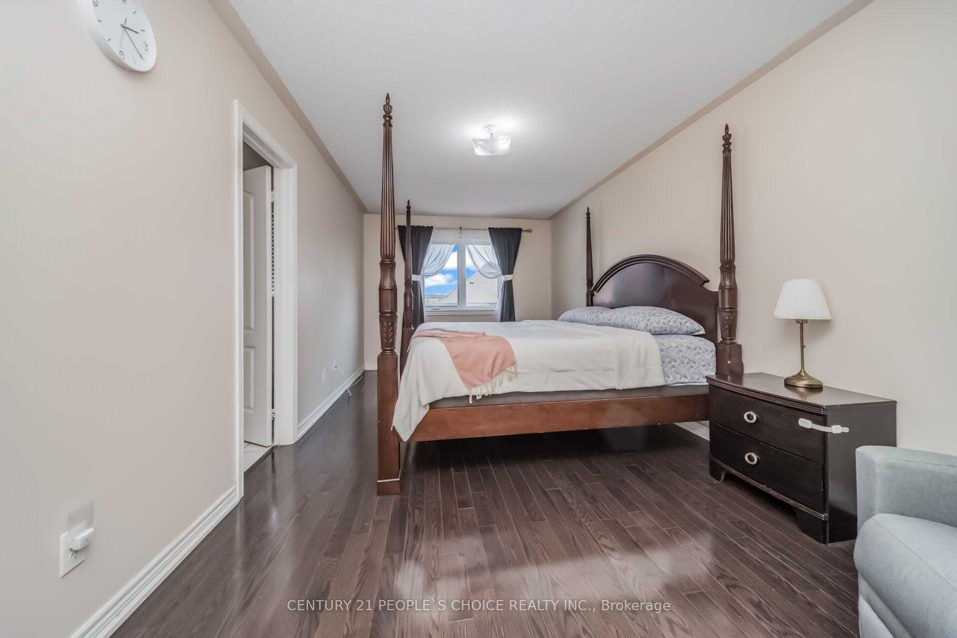 Photo 21 of 644 Madame Street, Mississauga, Meadowvale Village — HOMEH
