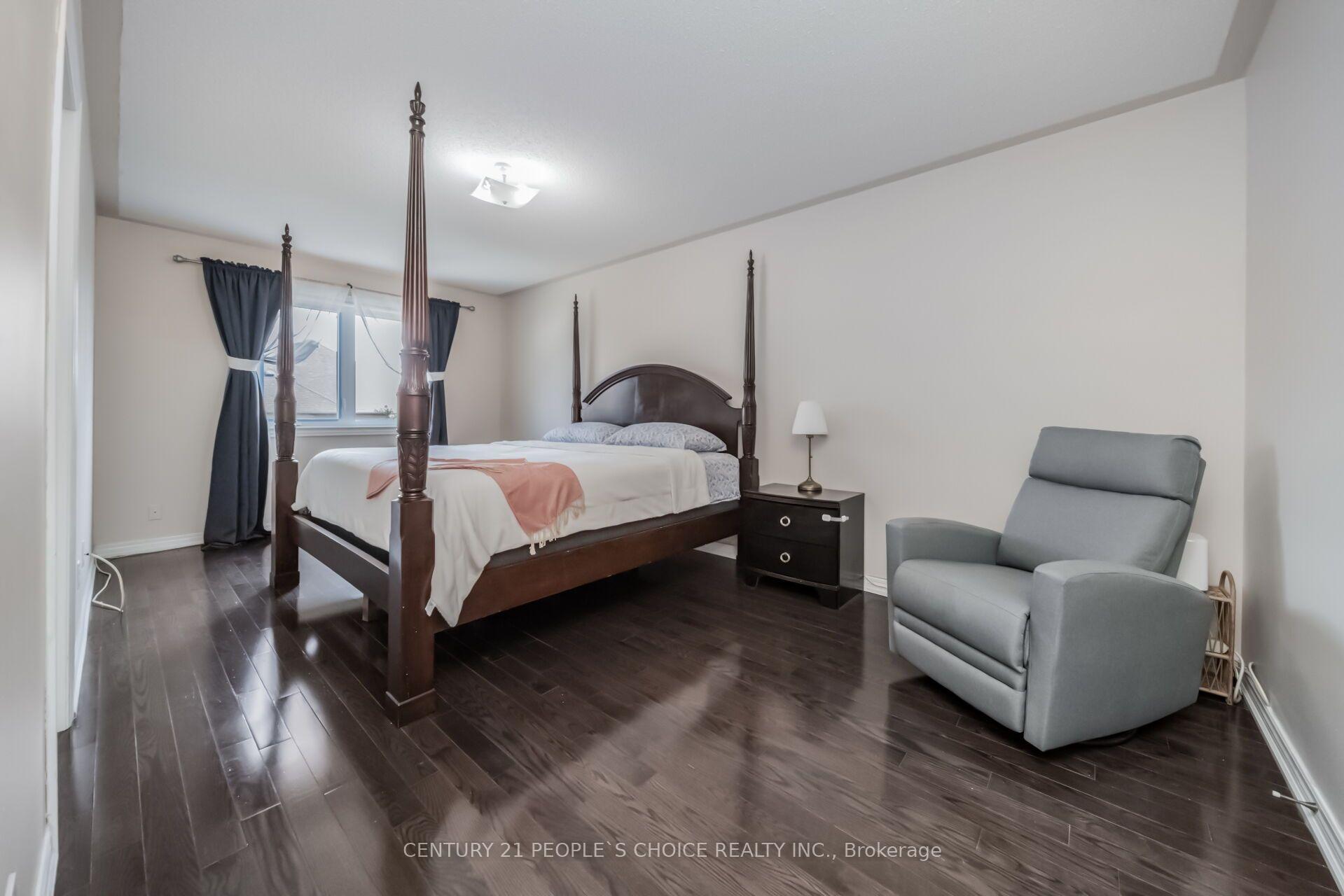 Photo 22 of 644 Madame Street, Mississauga, Meadowvale Village — HOMEH