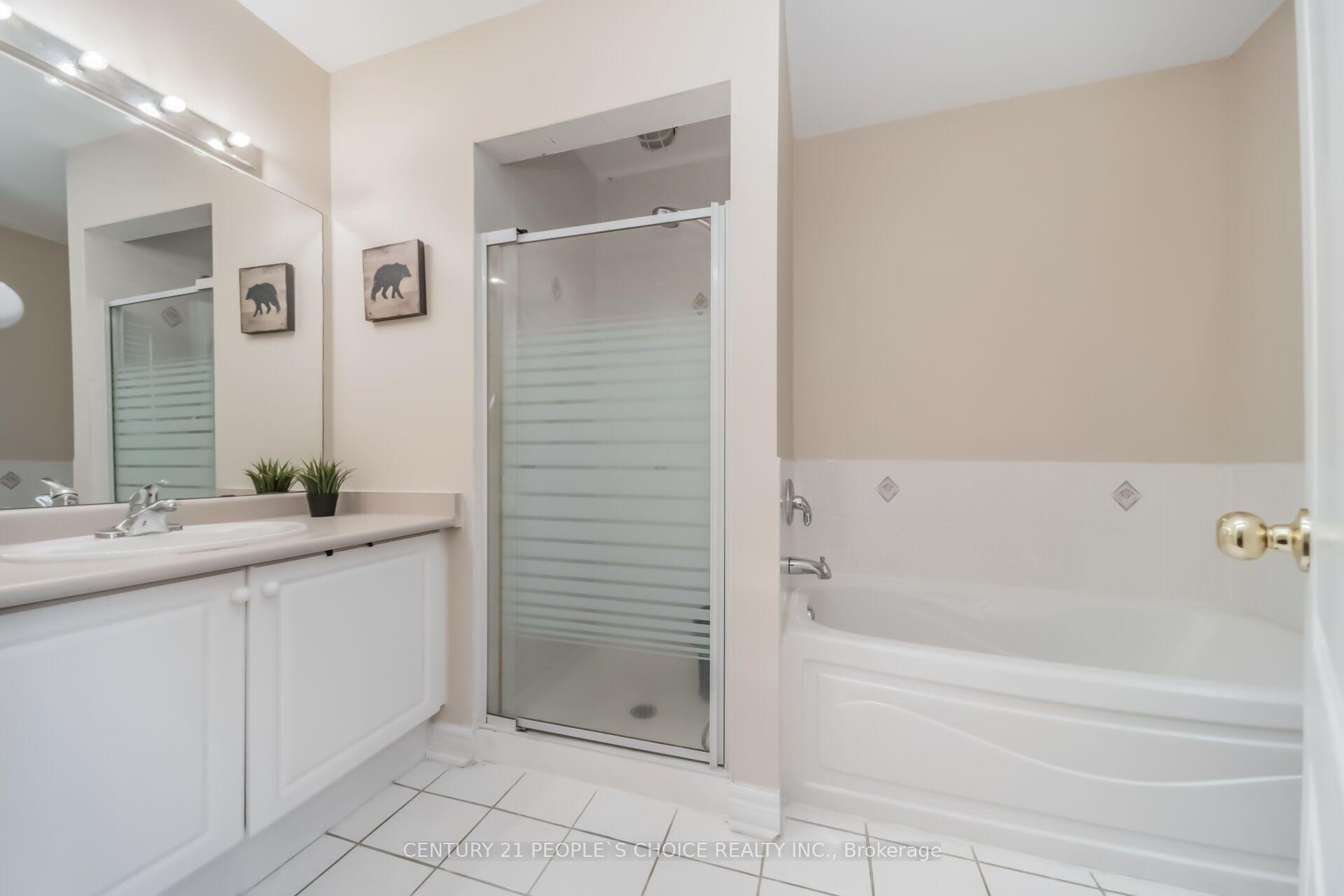 Photo 25 of 644 Madame Street, Mississauga, Meadowvale Village — HOMEH