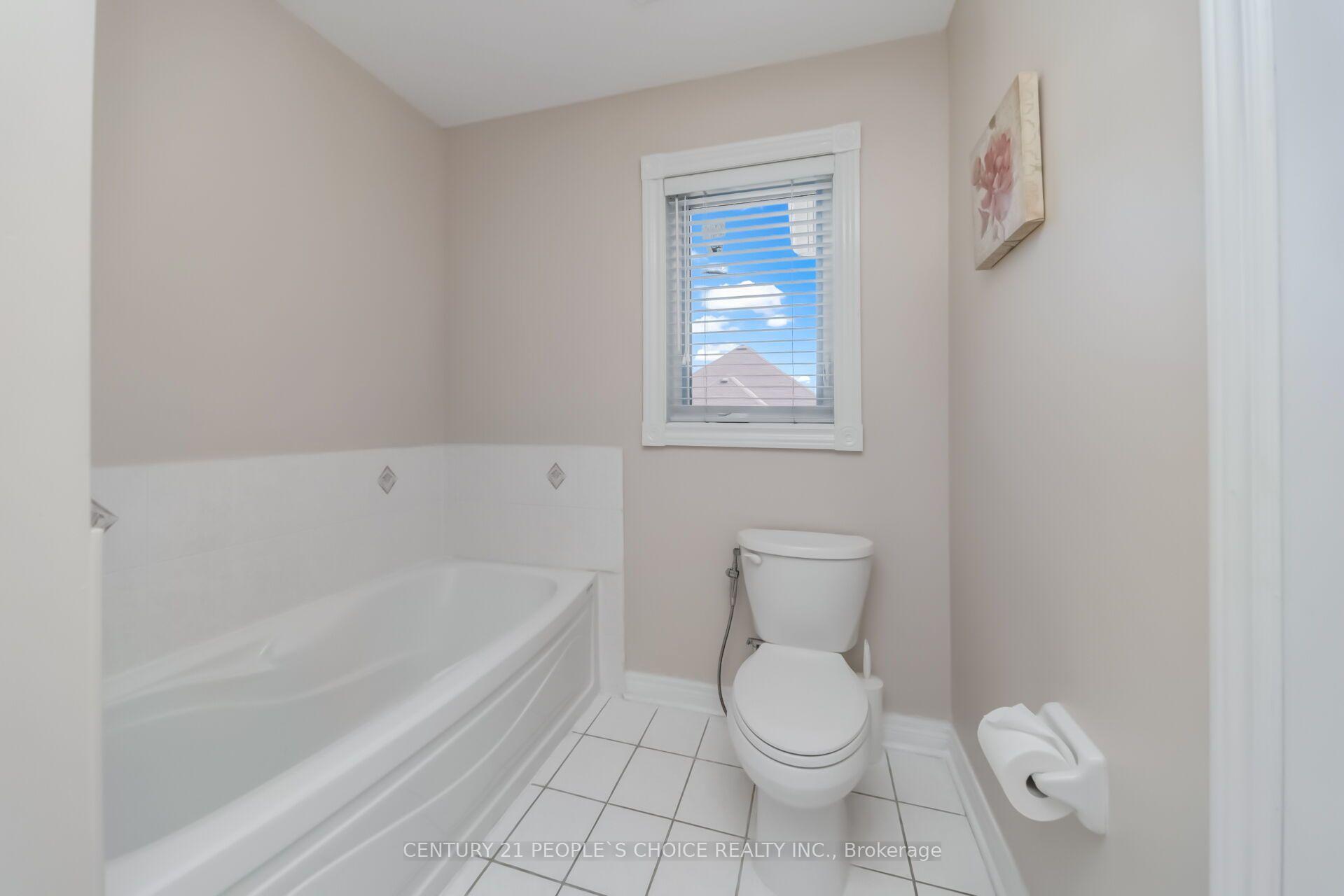 Photo 26 of 644 Madame Street, Mississauga, Meadowvale Village — HOMEH