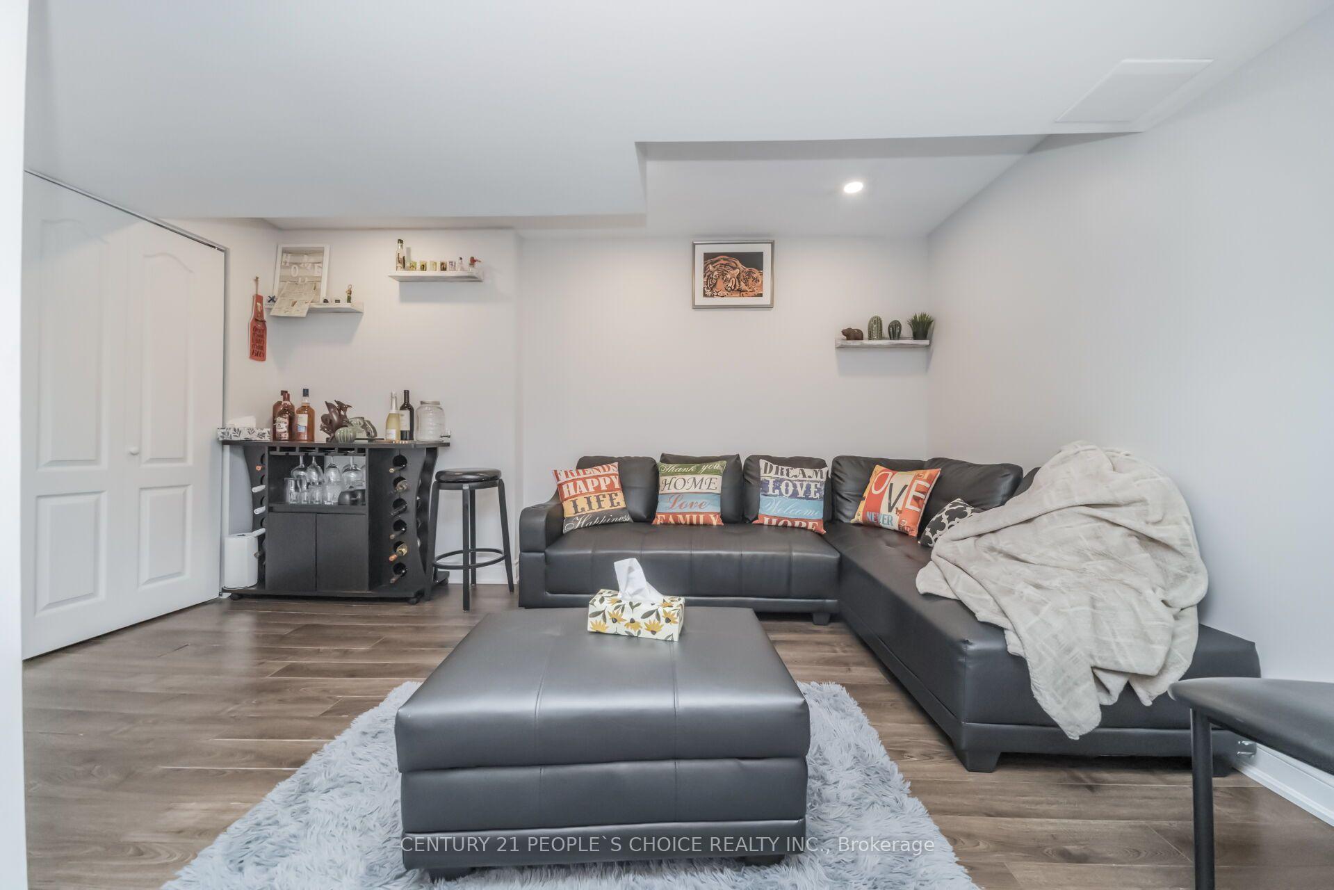 Photo 35 of 644 Madame Street, Mississauga, Meadowvale Village — HOMEH
