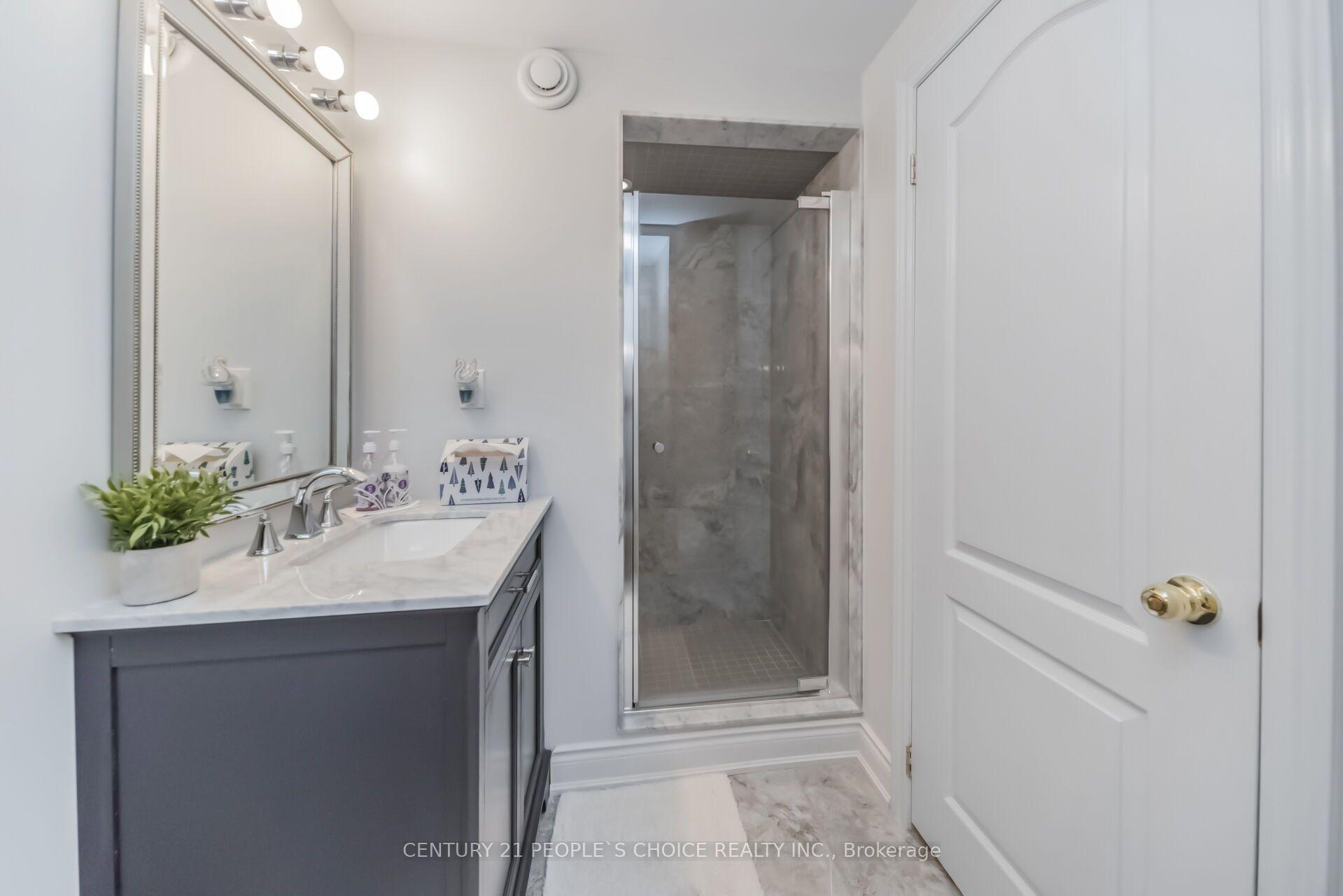 Photo 38 of 644 Madame Street, Mississauga, Meadowvale Village — HOMEH