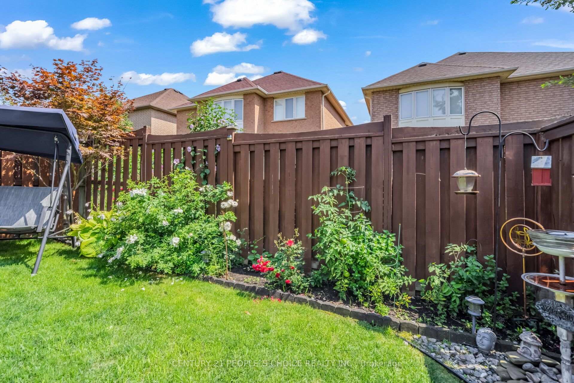 Photo 47 of 644 Madame Street, Mississauga, Meadowvale Village — HOMEH