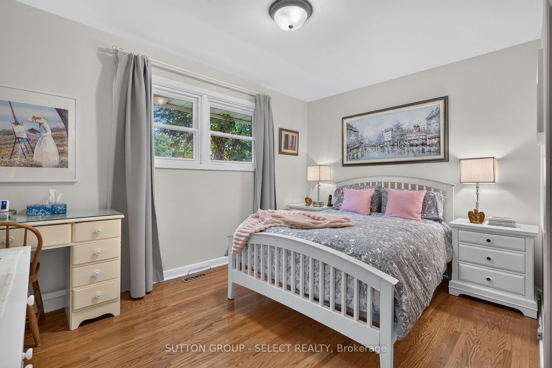 Photo 20 of 172 Fairhaven Circle, London, East O — HOMEH