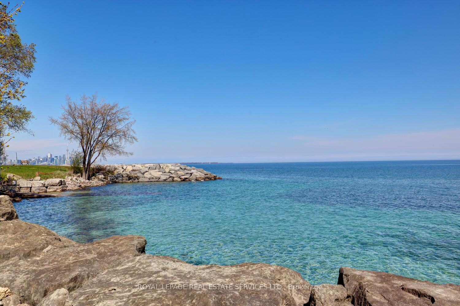 Photo 37 of Unit 104, 41 Lake Shore Drive, Etobicoke, New Toronto — HOMEH