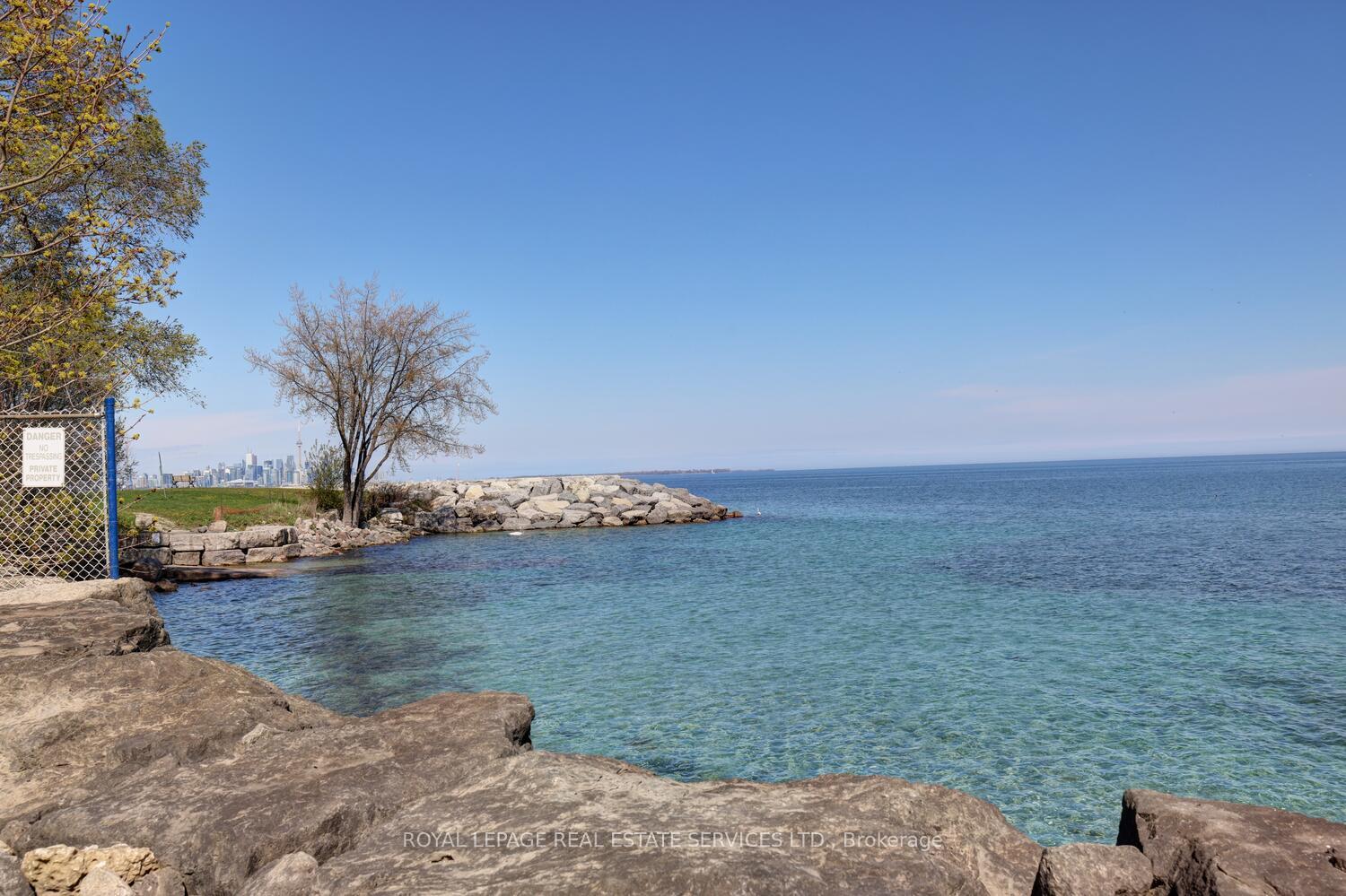 Photo 39 of Unit 104, 41 Lake Shore Drive, Etobicoke, New Toronto — HOMEH