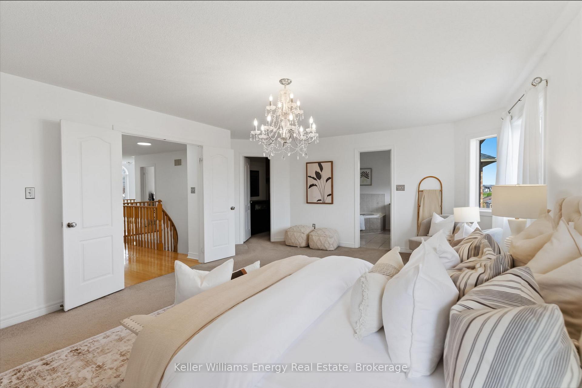 Photo 29 of 338 Dowson Loop, Newmarket, Woodland Hill — HOMEH