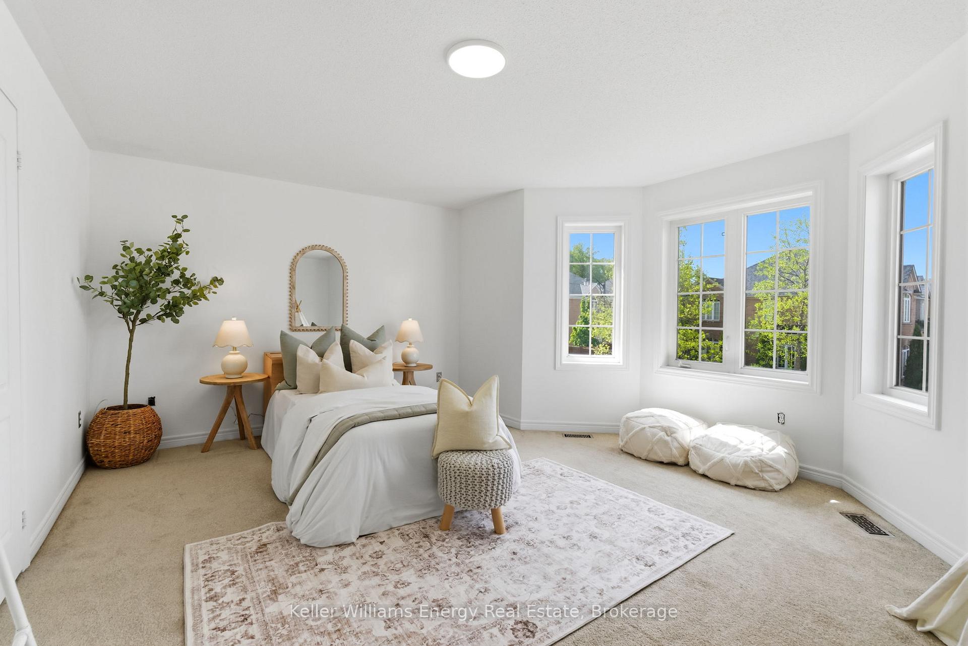 Photo 33 of 338 Dowson Loop, Newmarket, Woodland Hill — HOMEH