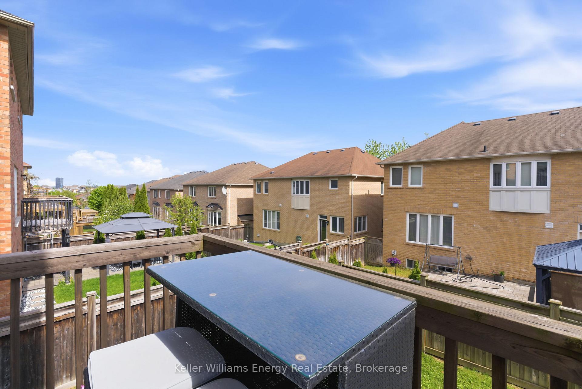 Photo 43 of 338 Dowson Loop, Newmarket, Woodland Hill — HOMEH