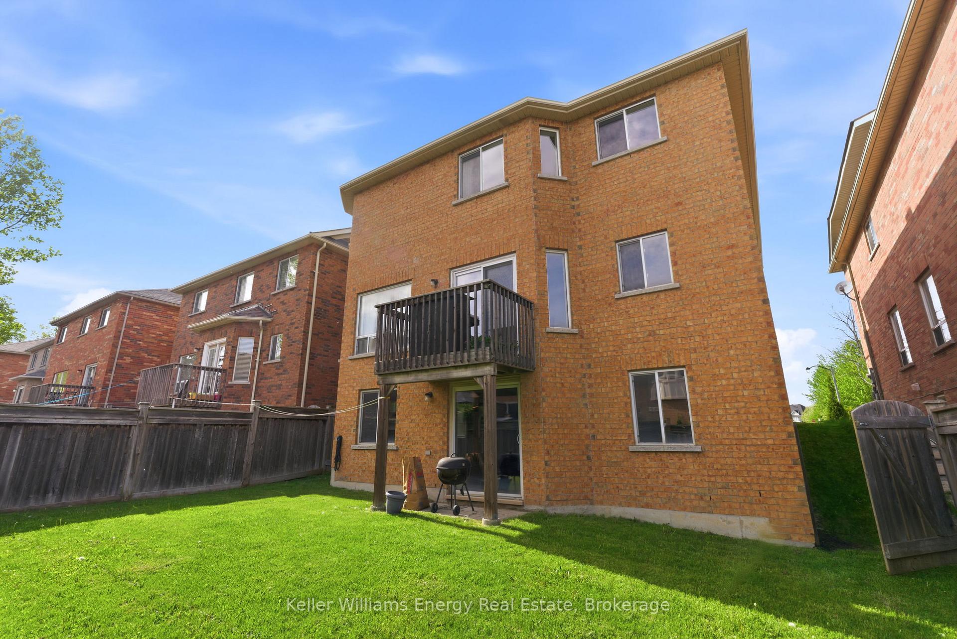 Photo 46 of 338 Dowson Loop, Newmarket, Woodland Hill — HOMEH
