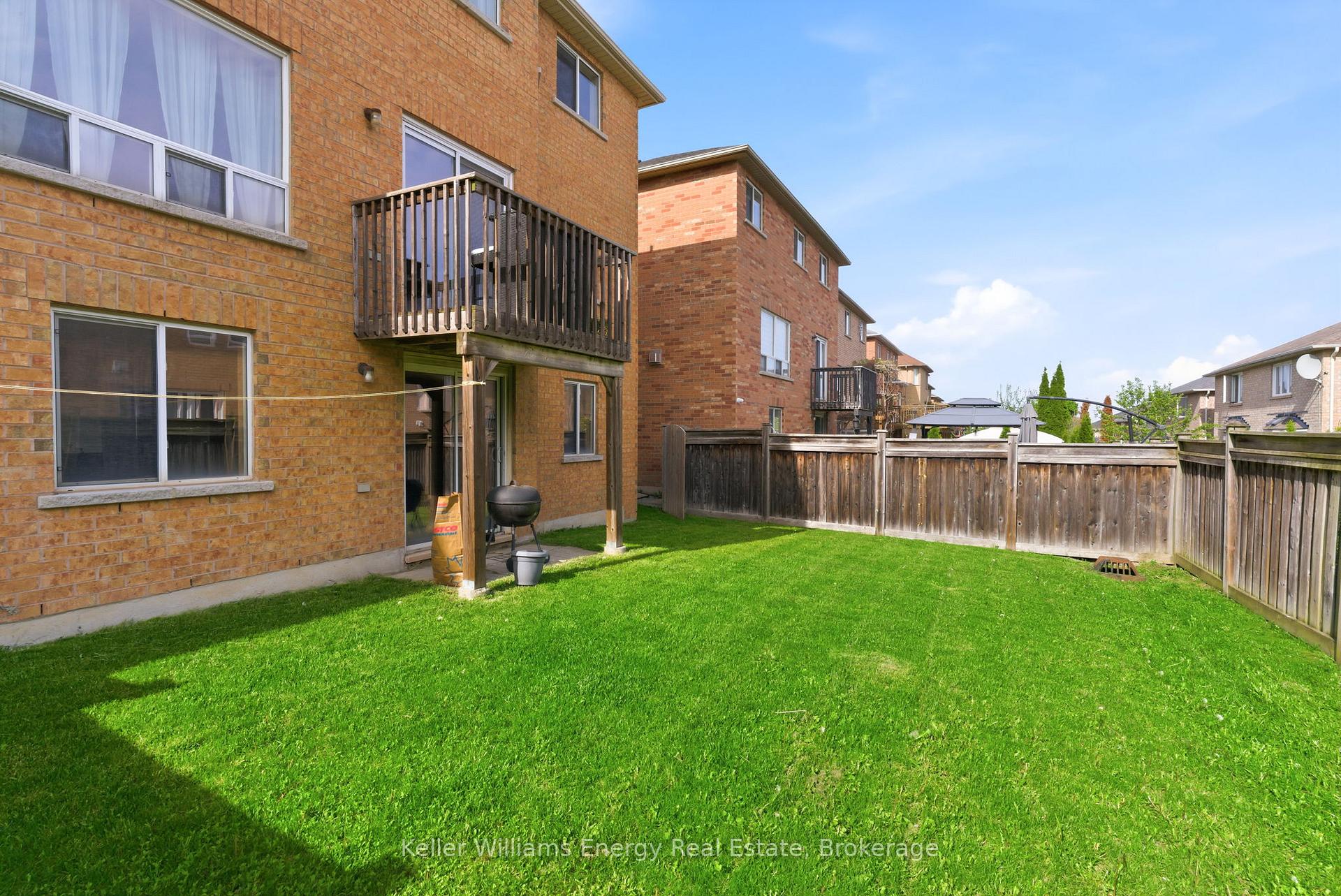 Photo 47 of 338 Dowson Loop, Newmarket, Woodland Hill — HOMEH