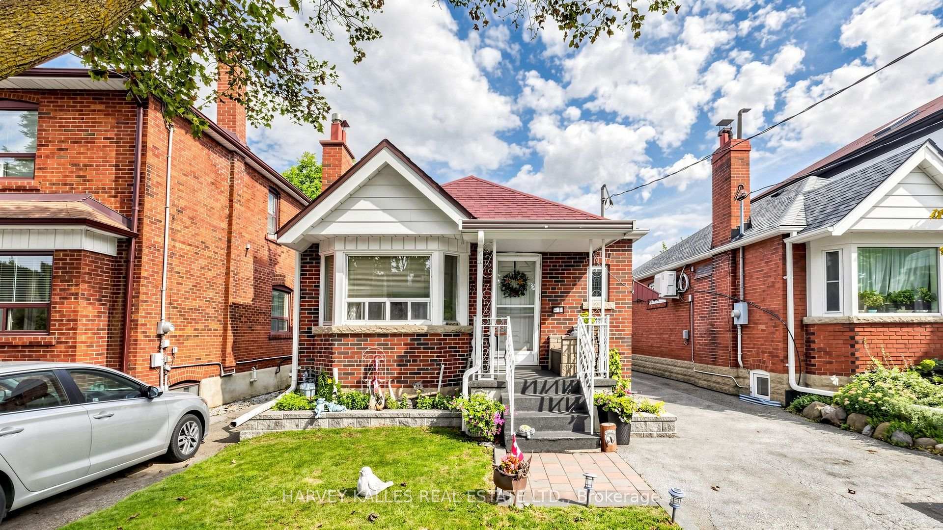 Front of 507 Atlas Avenue