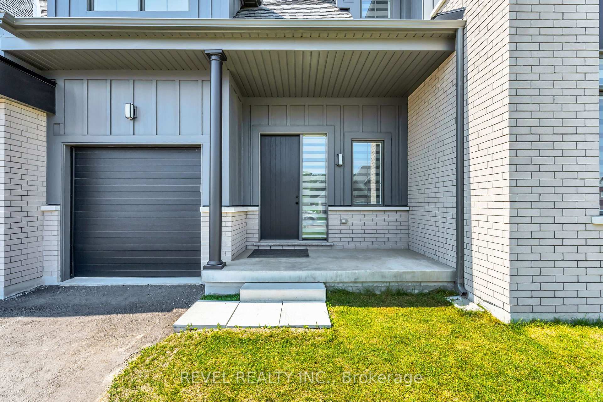 Photo 5 of 36 Ewing Way, Amaranth, Rural Amaranth — HOMEH