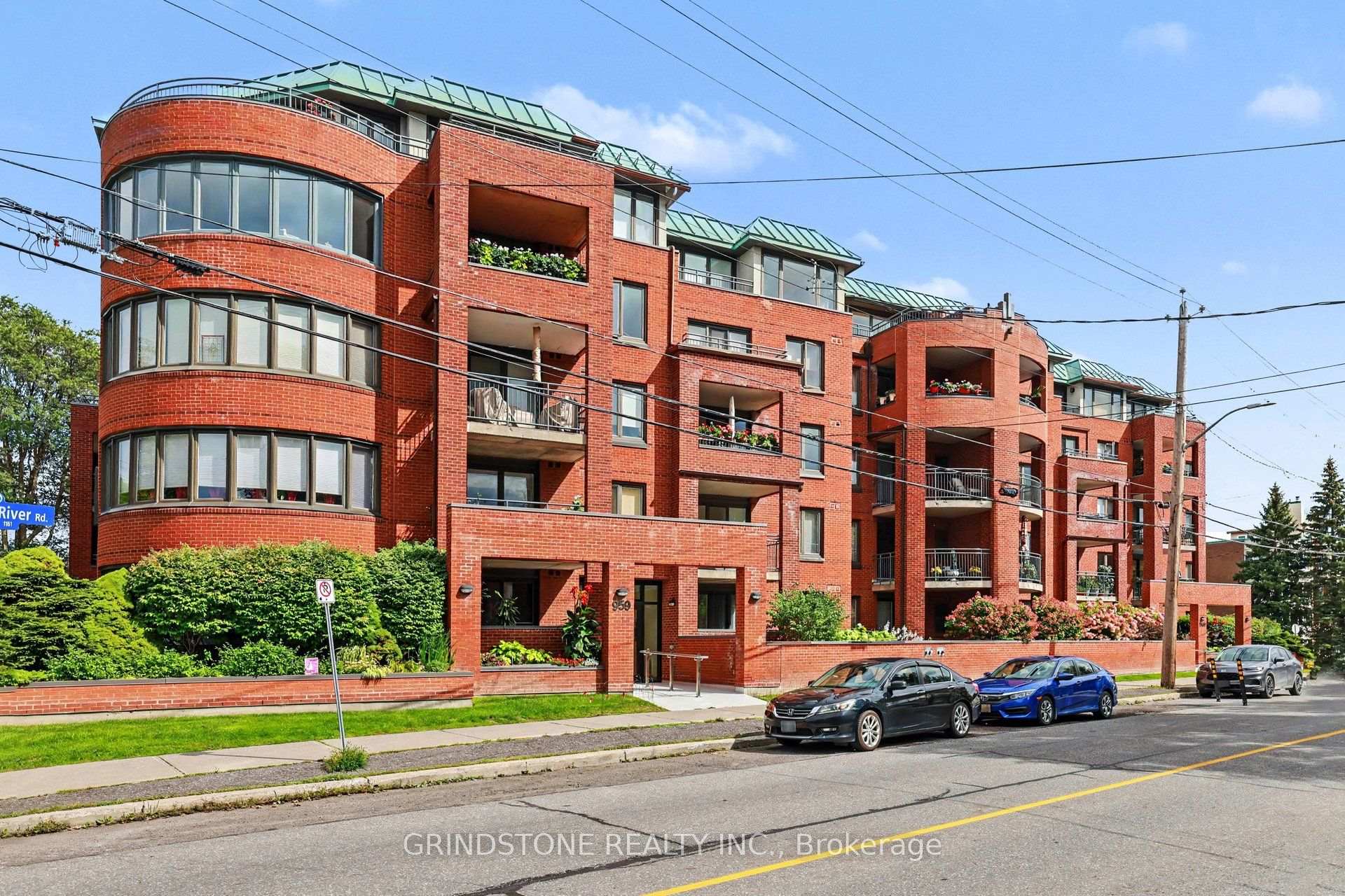 Photo 1 of Unit PH5, 959 North River Road, Ottawa, Overbrook — HOMEH